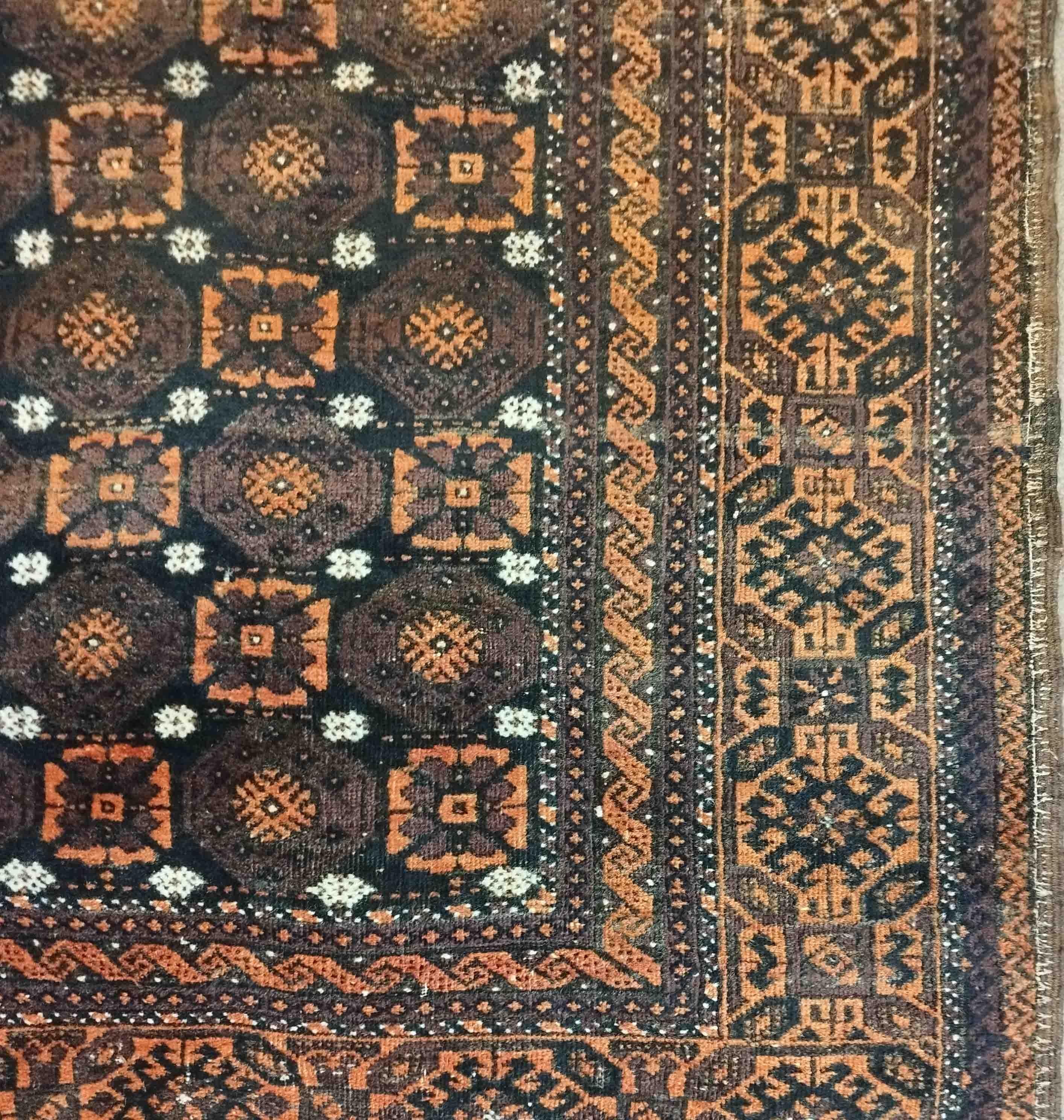 738 - Vintage Design Teppich End Turkmen Afghan Bukhara im Angebot 4