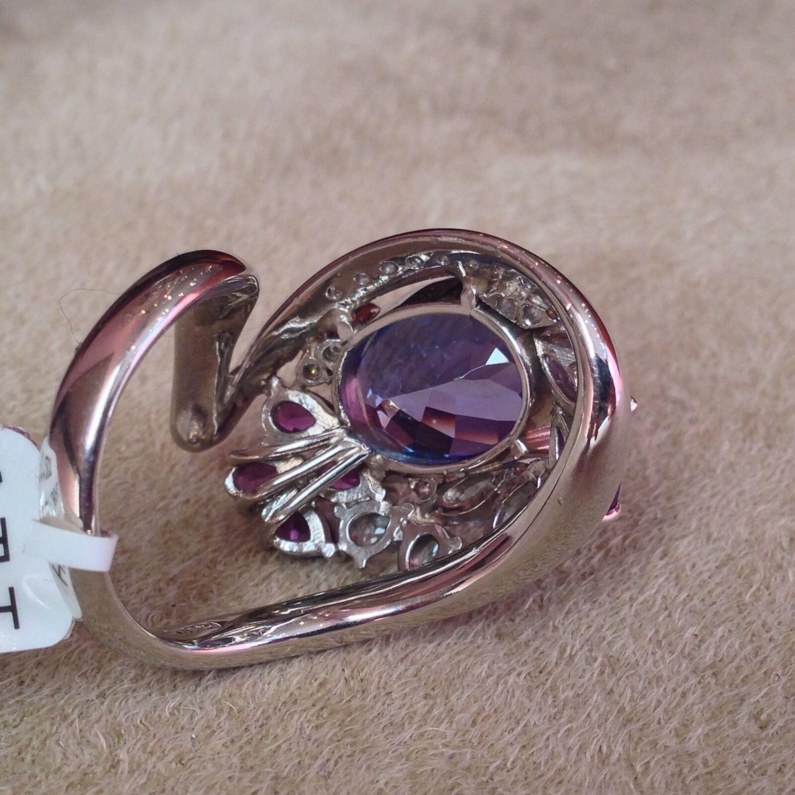Ring aus Platin mit 7,39 Karat Tansanit, Aquamarin, Amethyst und Diamant im Zustand „Hervorragend“ im Angebot in La Jolla, CA