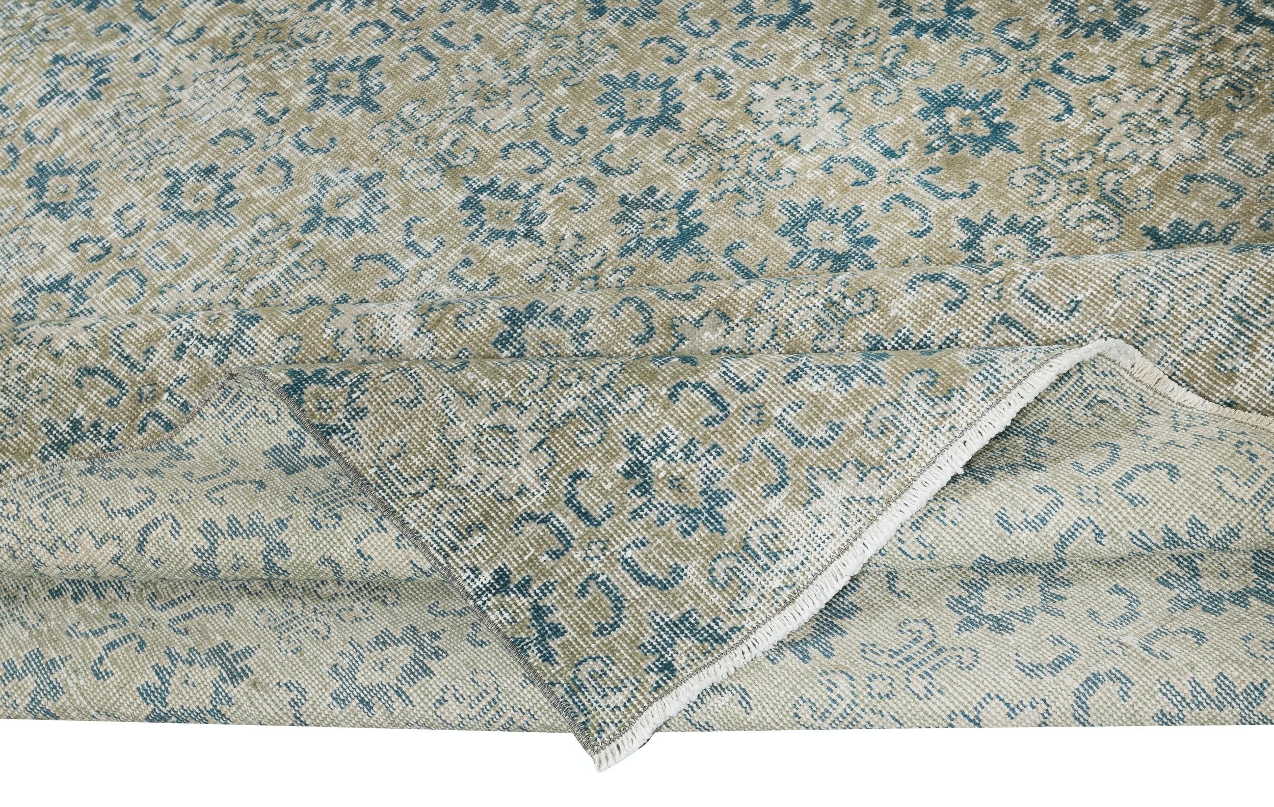 Alfombra de diseño floral vintage hecha a mano de 7,3 x 10,6 pies. Alfombra turca única De campo en venta