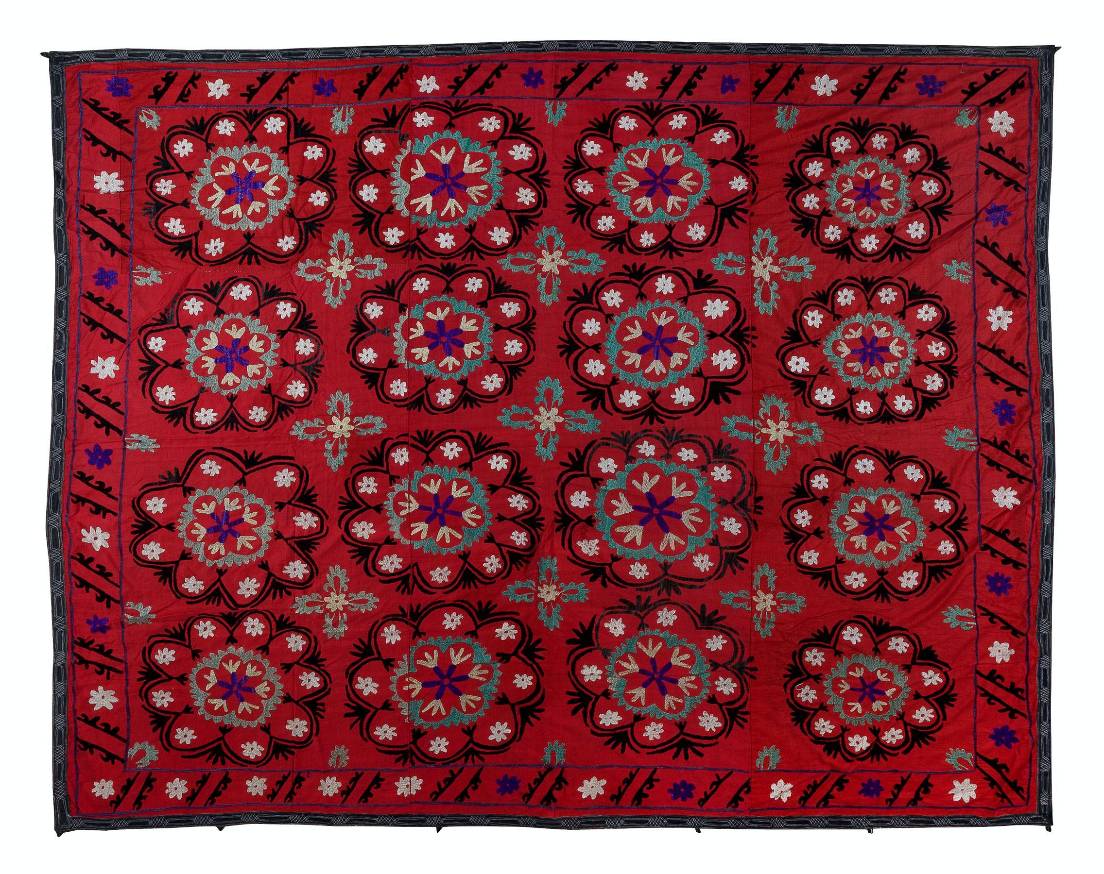 20th Century Vintage Silk Hand Embroidery Bedspread, Uzbek Suzani Fabric Throw For Sale
