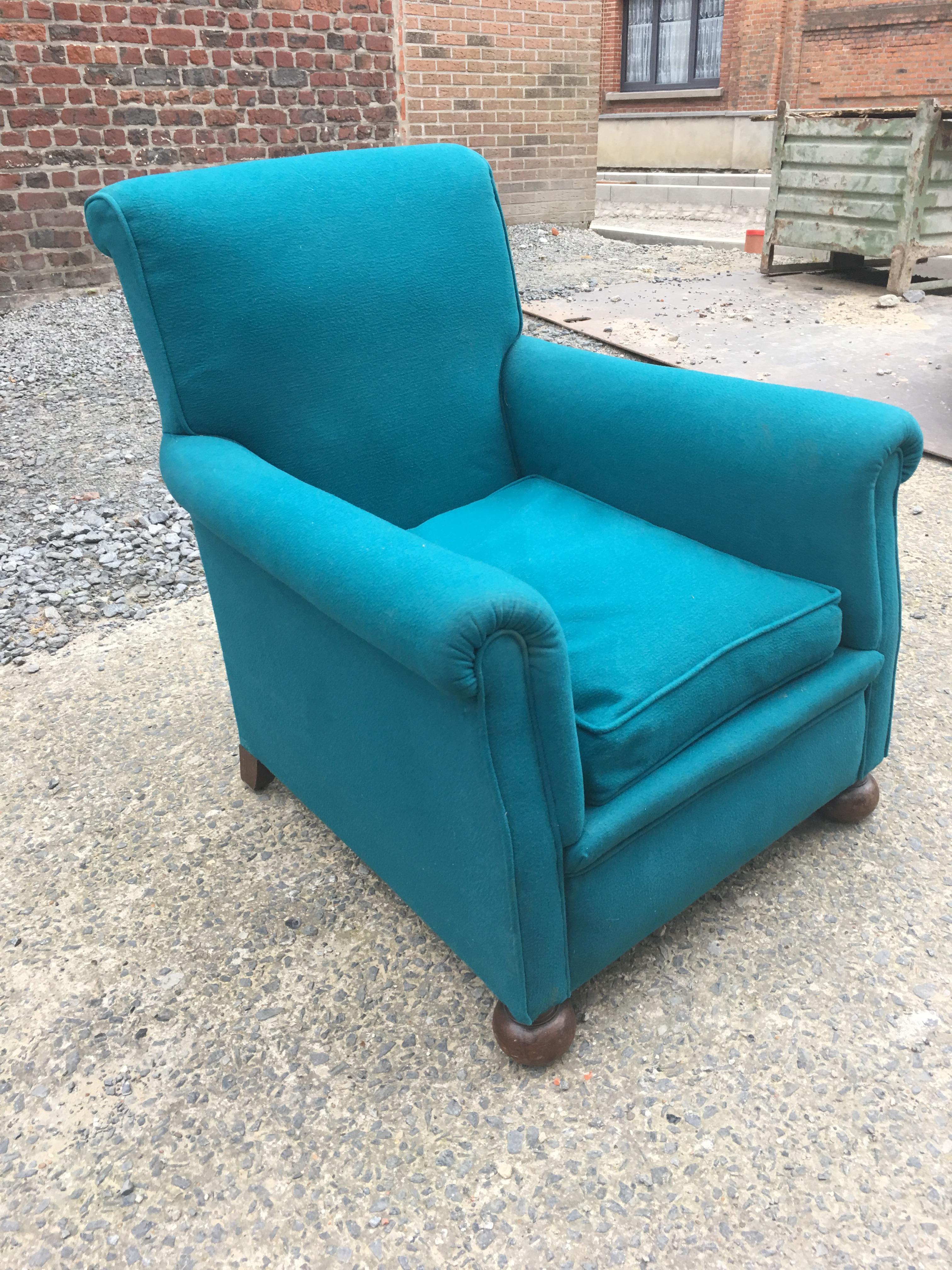 French 74/5000 Pair of Art Deco Armchairs, in the Style of Jules Leleu, circa 1940-1950 For Sale