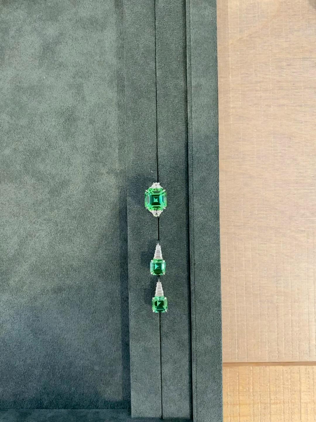 Mint Green Tourmaline “GRACE” Earrings in 18k White Gold In New Condition For Sale In Brooklyn, NY