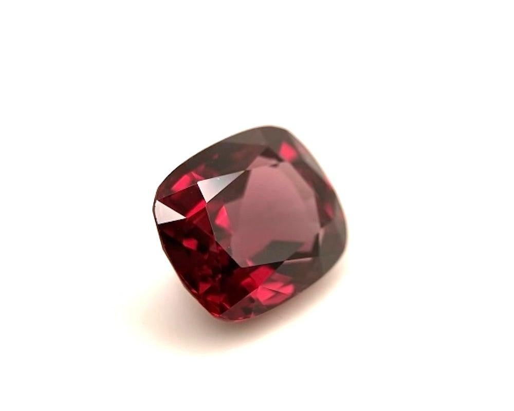burgundy gemstones