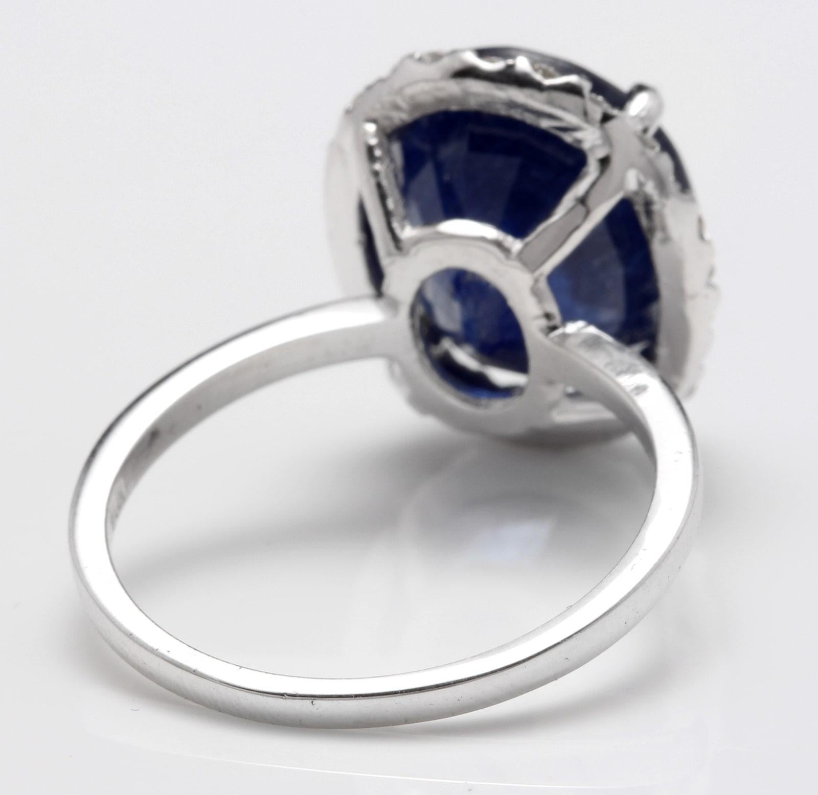 7.40 Carat Exquisite Natural Blue Sapphire and Diamond 14 Karat Solid White Gold In New Condition For Sale In Los Angeles, CA