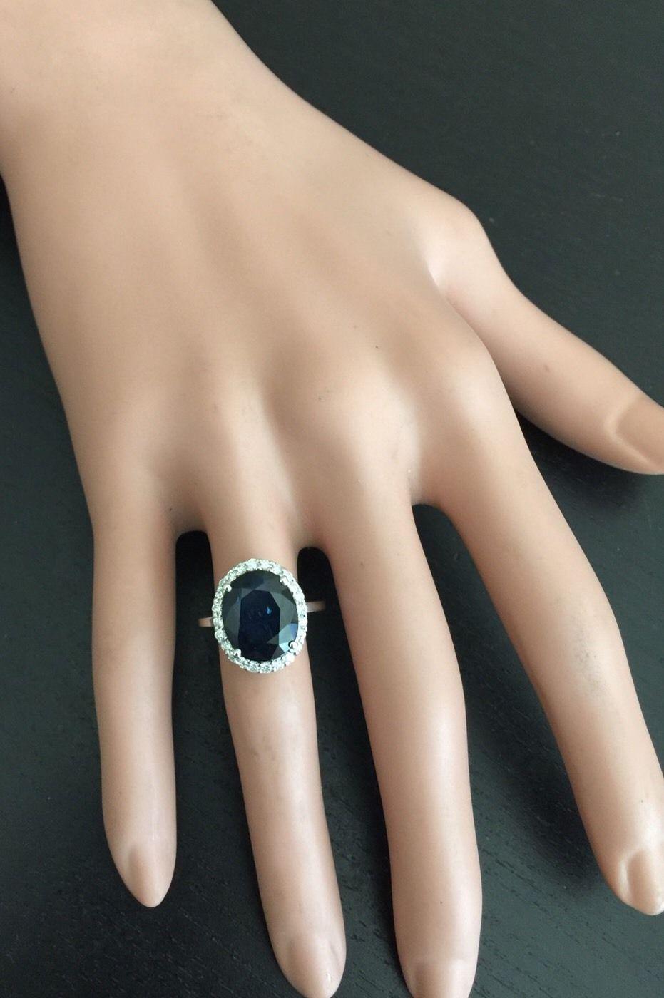 7.40 Carat Exquisite Natural Blue Sapphire and Diamond 14 Karat Solid White Gold For Sale 3