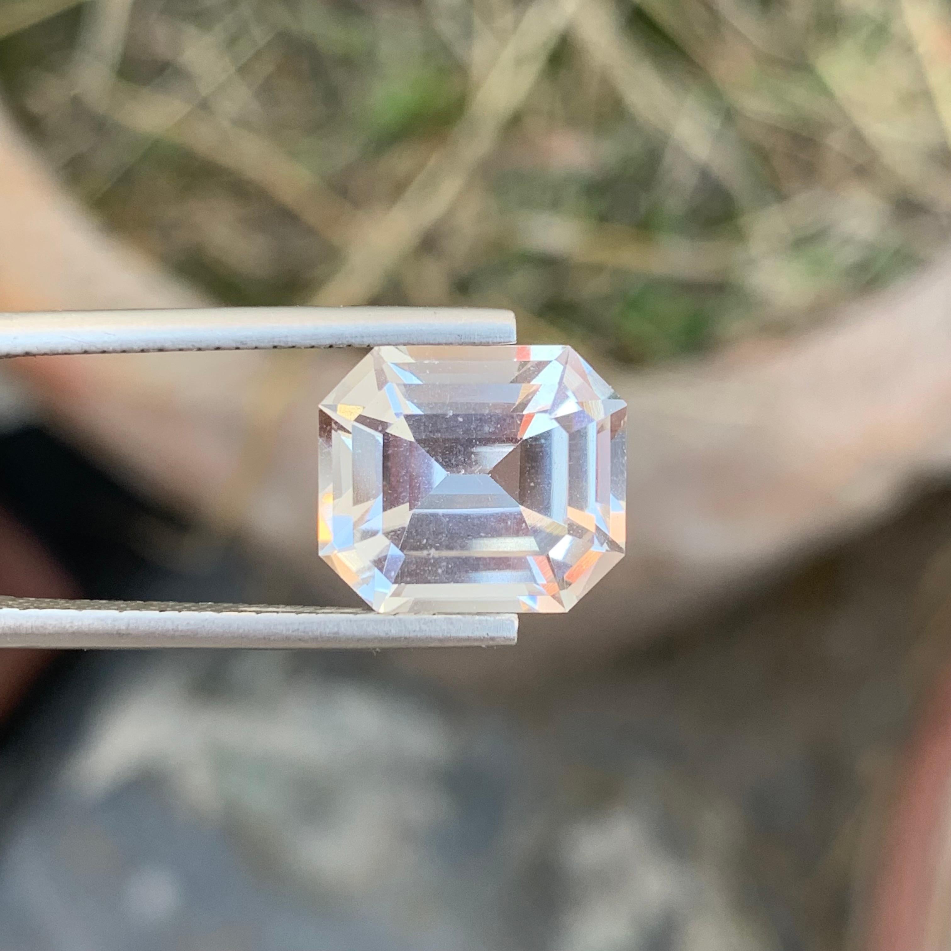 Loose Topaz
Weight: 7.40 Carats
Dimension: 12.2 x 10.6 x 7.1 Mm
Origin: Skardu, Pakistan
Shape: Asscher
Color: Golden
Treatment: Non
Certificate: On Demand

Golden Topaz is a radiant gemstone renowned for its warm, honey-colored hues. Its name is