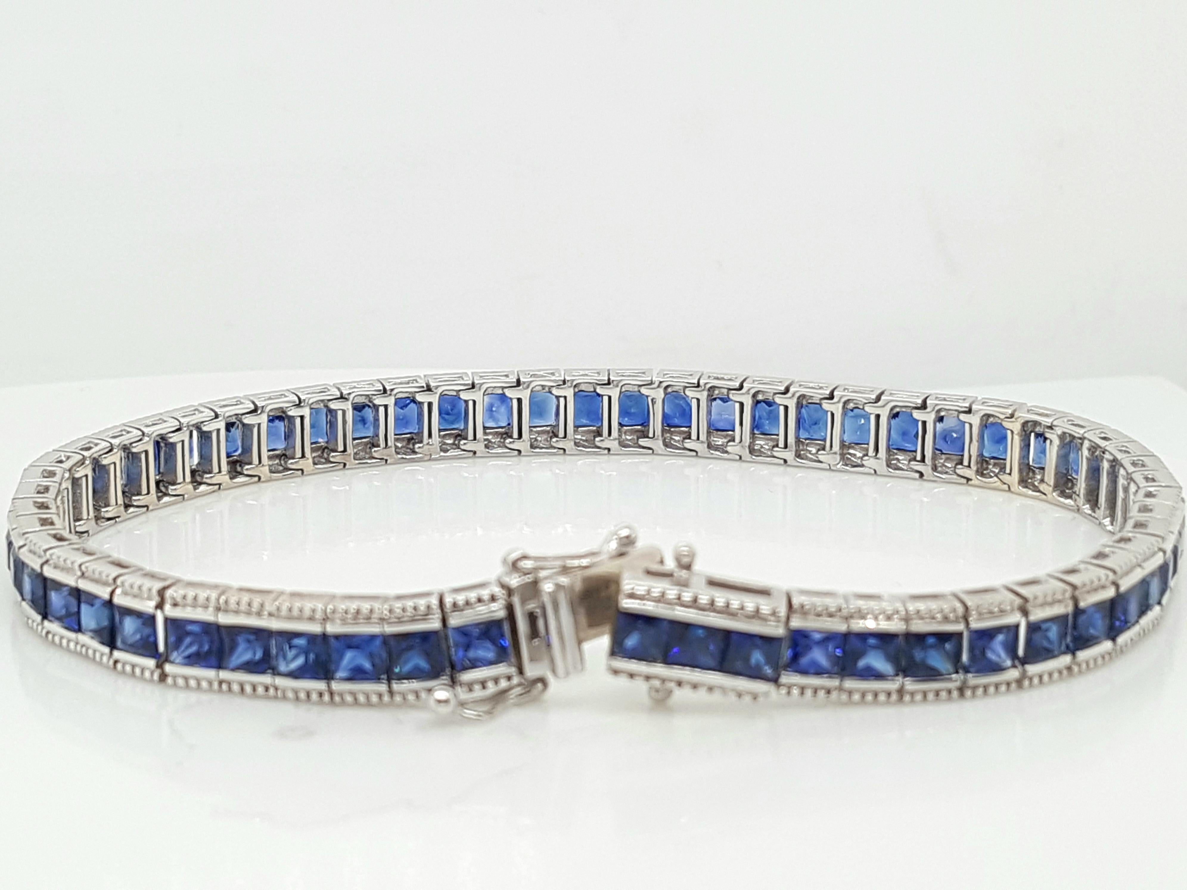 Retro 7.40 Carat Square Step Cut Blue Sapphire 18 Karat White Gold Tennis Bracelet For Sale