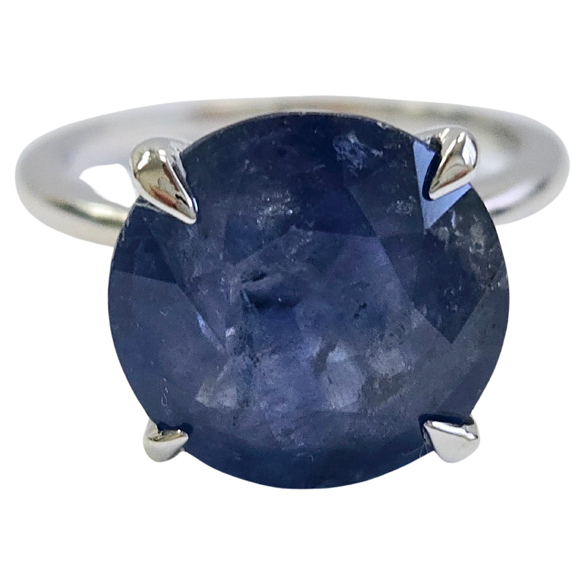 7.40 Carats Round Shape Natural Sapphire Ring 14 Karat White Gold