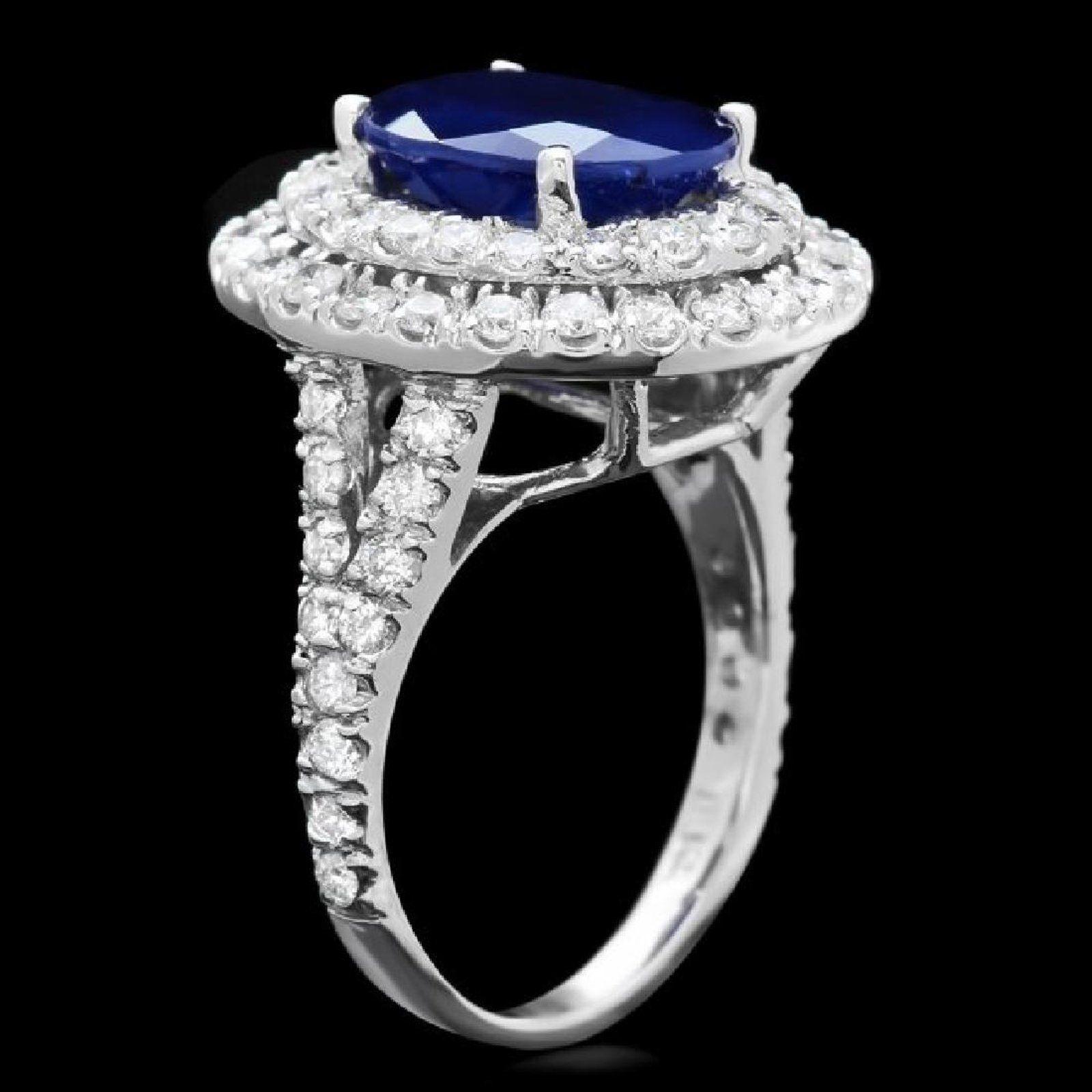 Mixed Cut 7.40 Ct Exquisite Natural Blue Sapphire and Diamond 14K Solid White Gold Ring For Sale