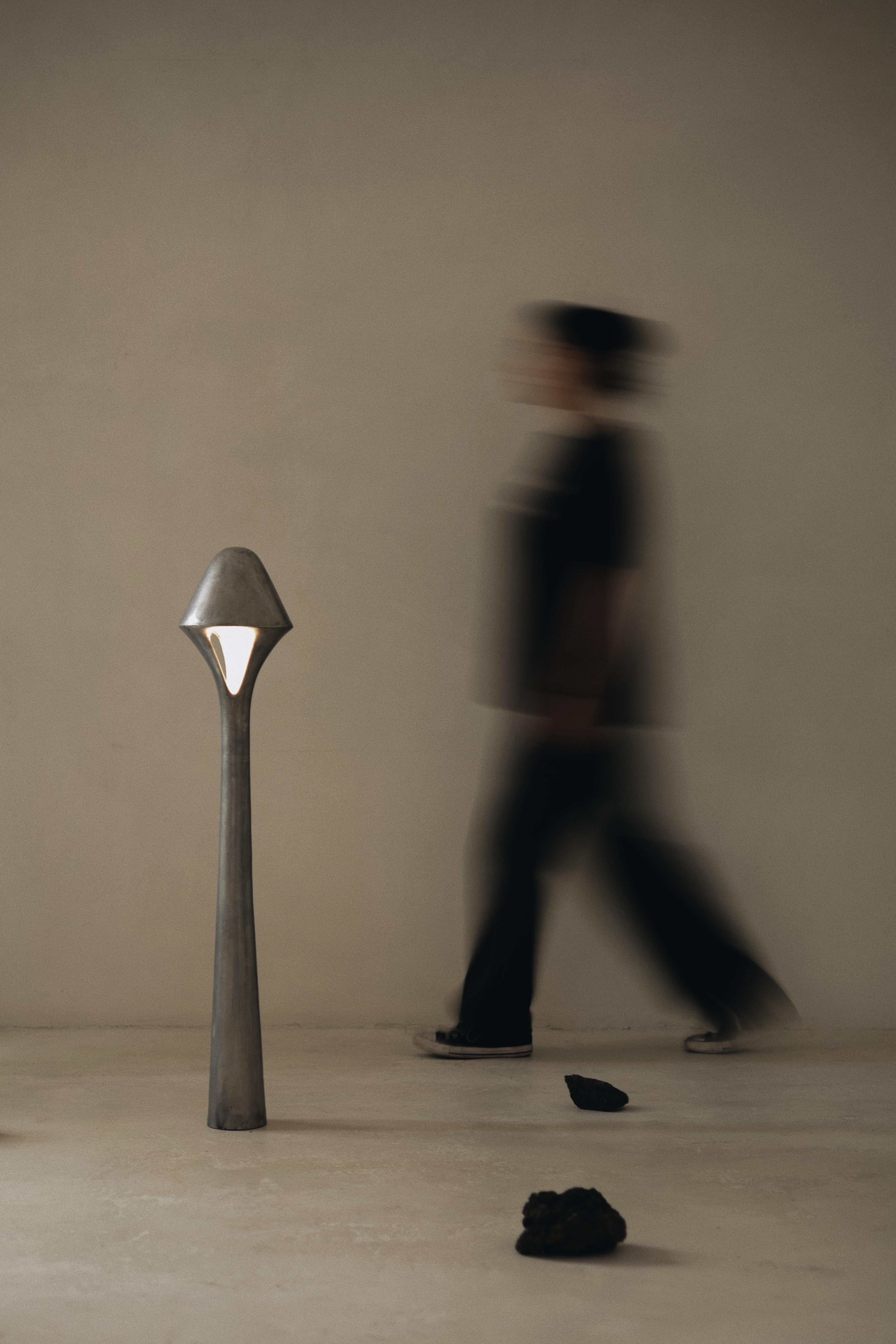 741 HZ / Lamp In New Condition For Sale In Ciudad De México, MX