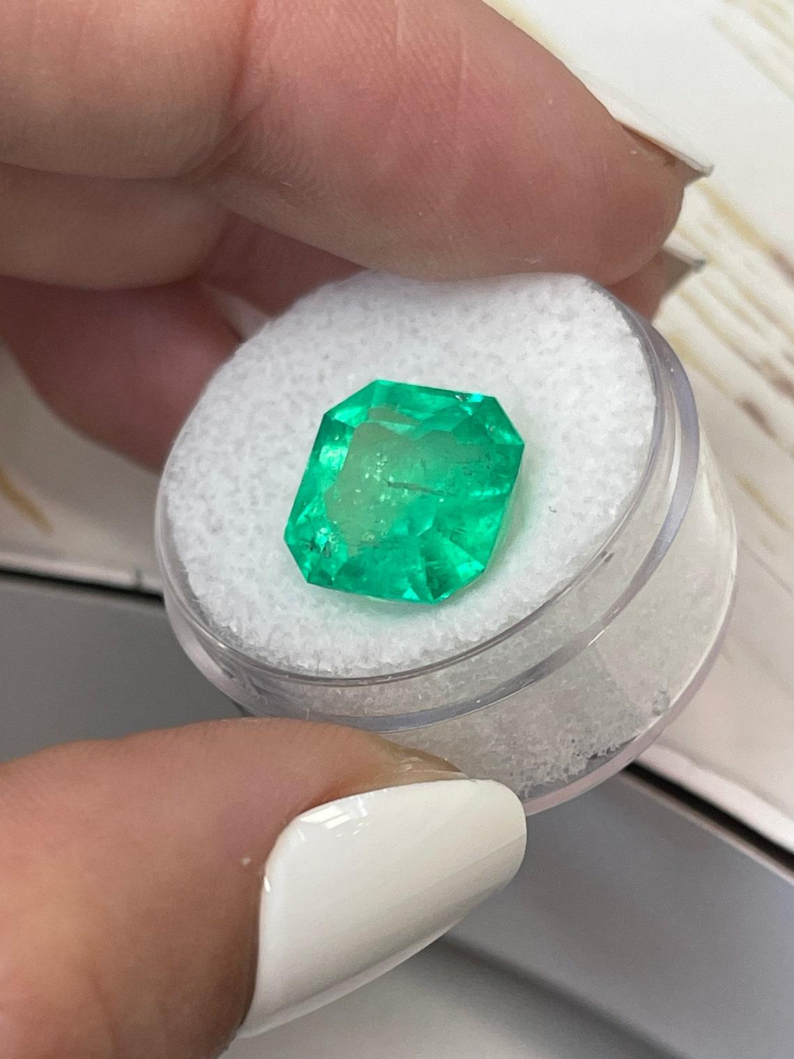 7.41ct Vivid Muzo Green Asscher Cut Colombian Emerald Genuine May Birthstone For Sale 1