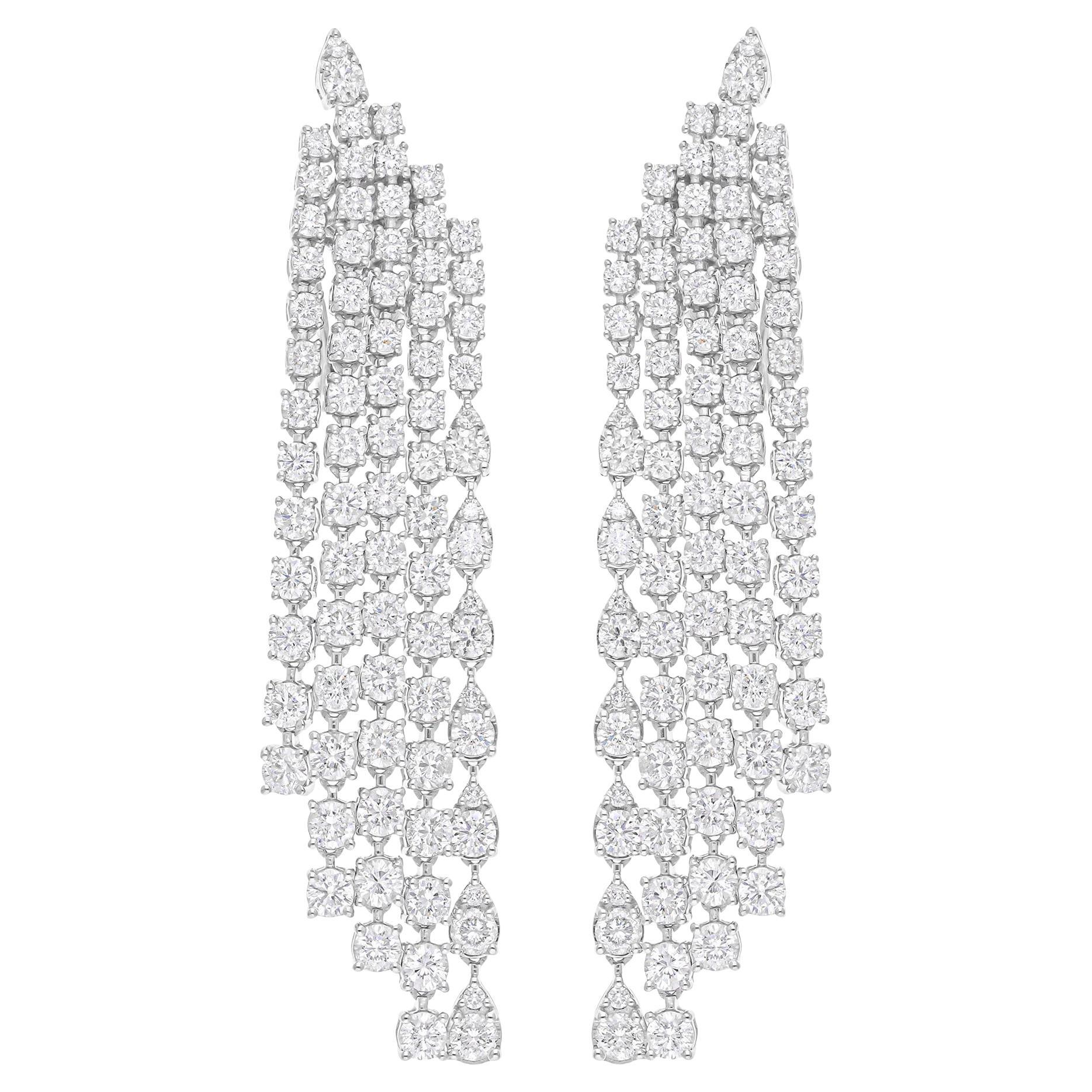 Boucles d'oreilles chandelier en or blanc 18 carats avec diamants ronds de 7,42 carats SI/H