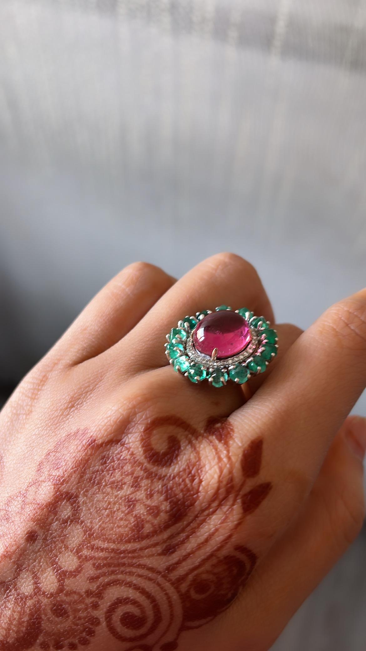 7.42 Carats Rubellite Cabochon, Carved Emerald & Diamonds Cocktail / Dome Ring For Sale 1