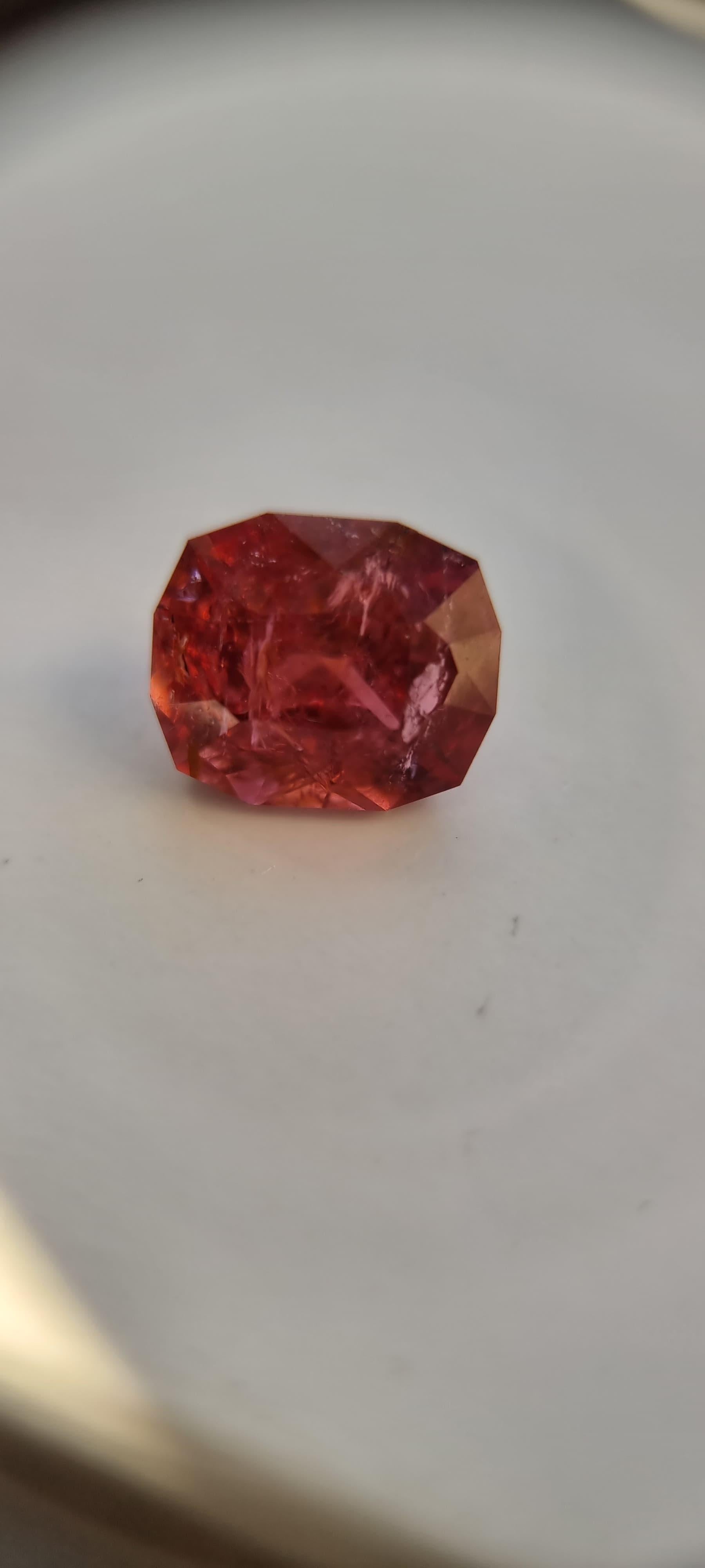 Gemma di tormalina rosa 7,42ct in vendita 3