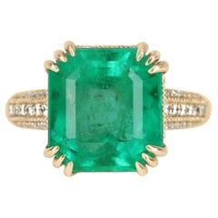 7.42tcw 18K Colombian Emerald & Diamond Accent Statement Ring