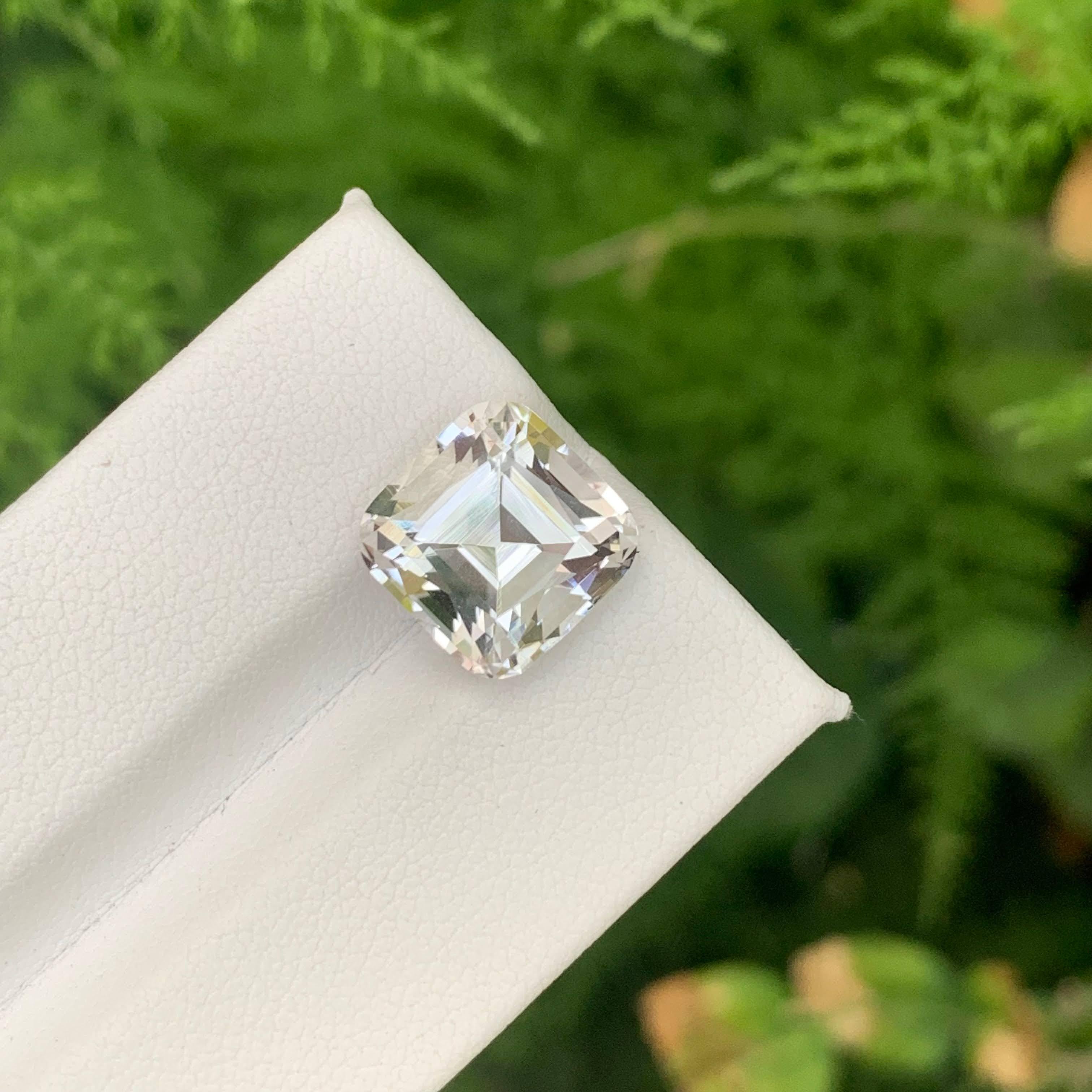 7.45 Carat Natural Loose Light Golden Topaz Stone Cushion Cut Pakistani Gemstone For Sale 4