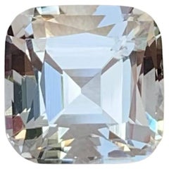 7.45 Carat Natural Loose Light Golden Topaz Stone Cushion Cut Pakistani Gemstone