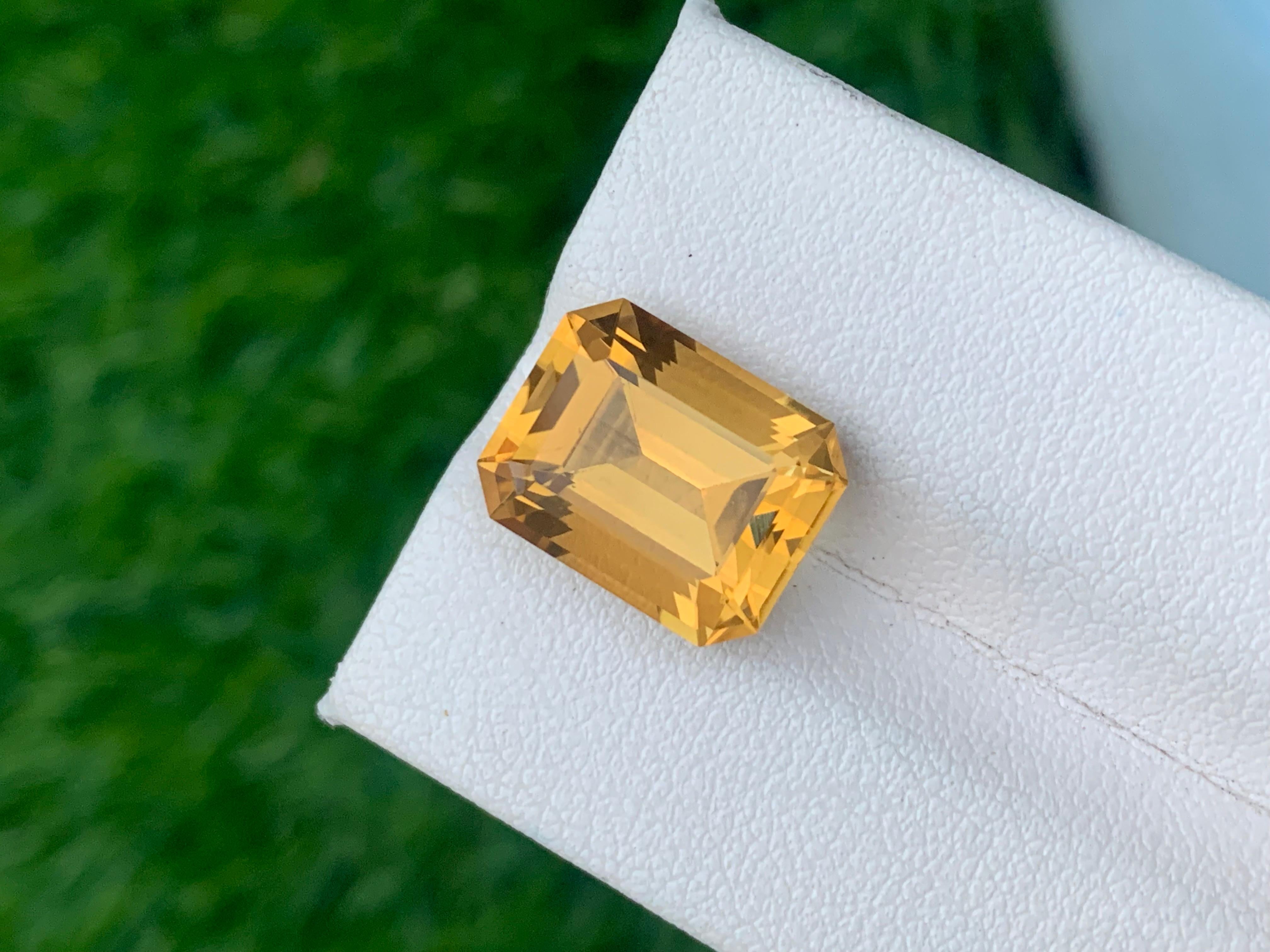 7.45 Carat Natural Yellow Citrine Loose Gemstone for Ring Jewelry For Sale 3