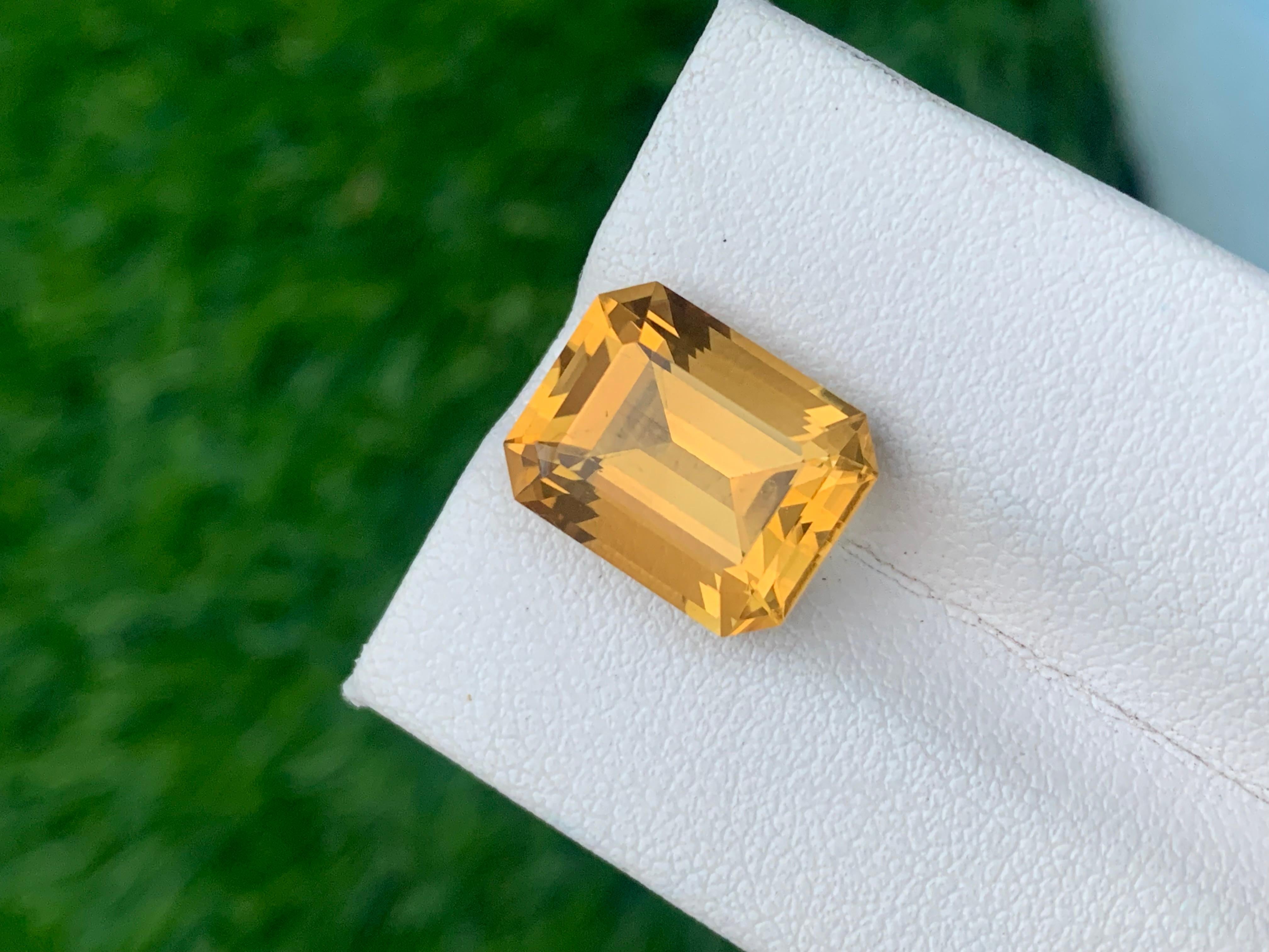 7.45 Carat Natural Yellow Citrine Loose Gemstone for Ring Jewelry For Sale 4