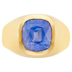 7.45 Carat Sapphire & Gold Gentleman’s Gypsy Ring