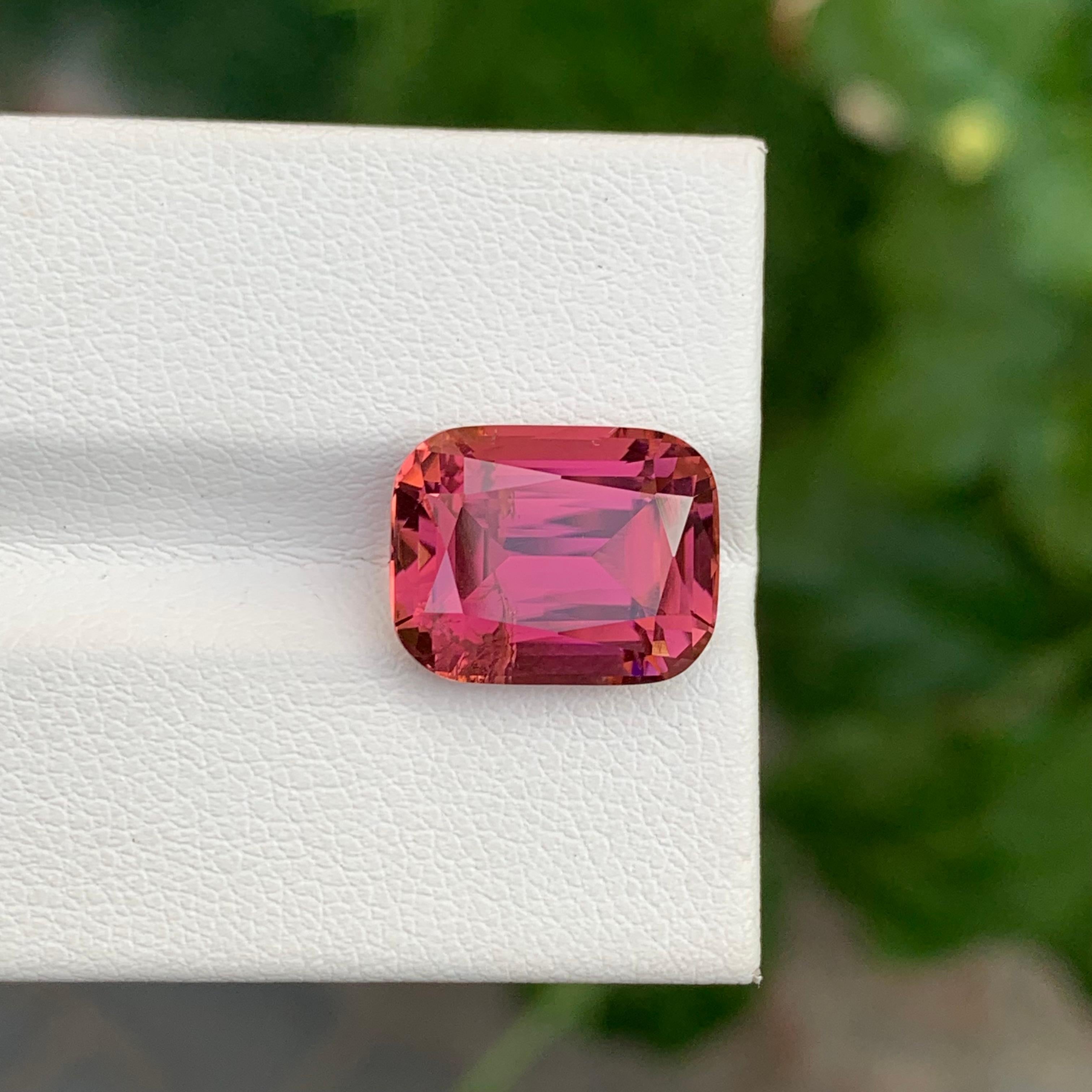 maroon gemstones