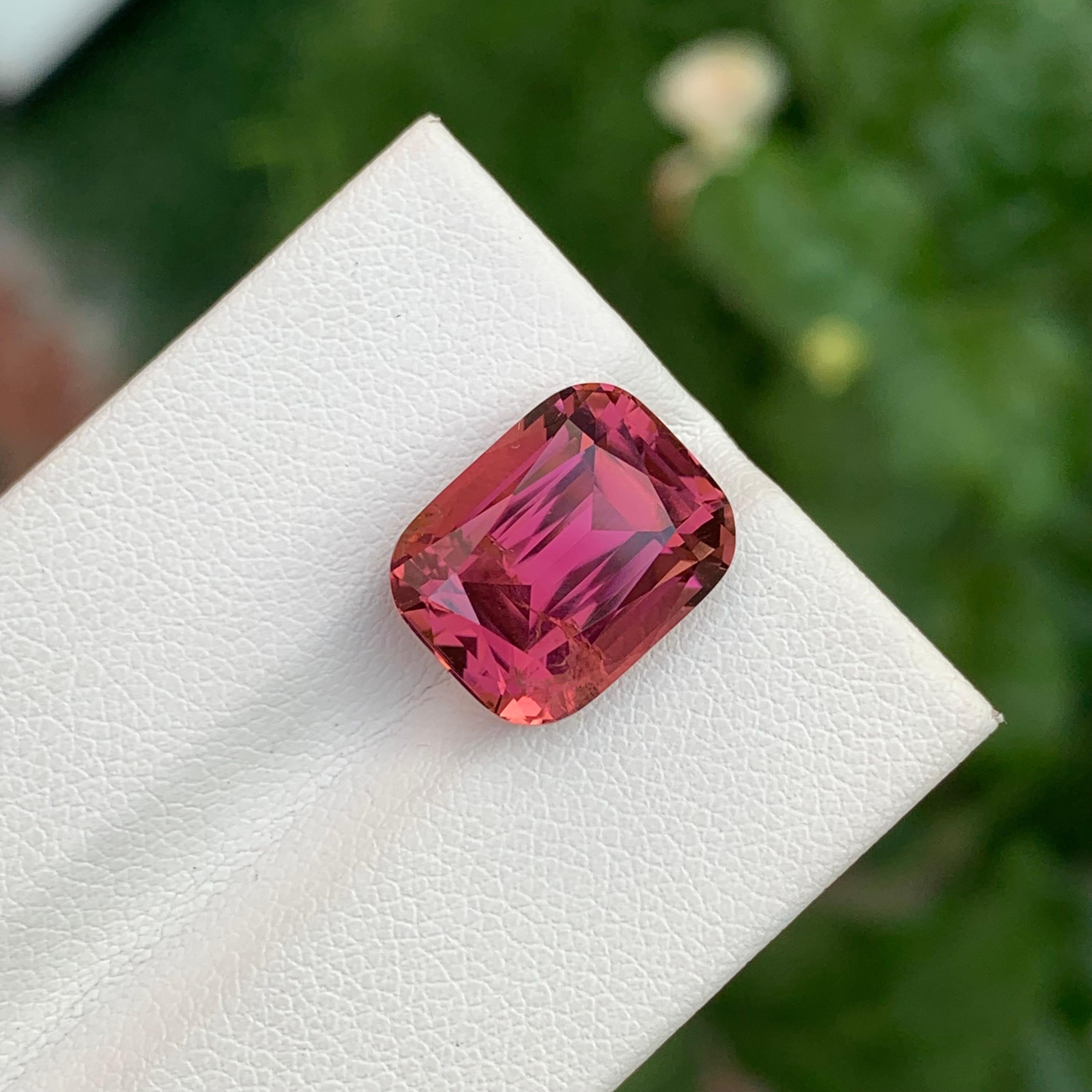Cushion Cut 7.45 Carat Stunning Faceted Maroon Pink Tourmaline Cushion Shape Gemstone For Sale