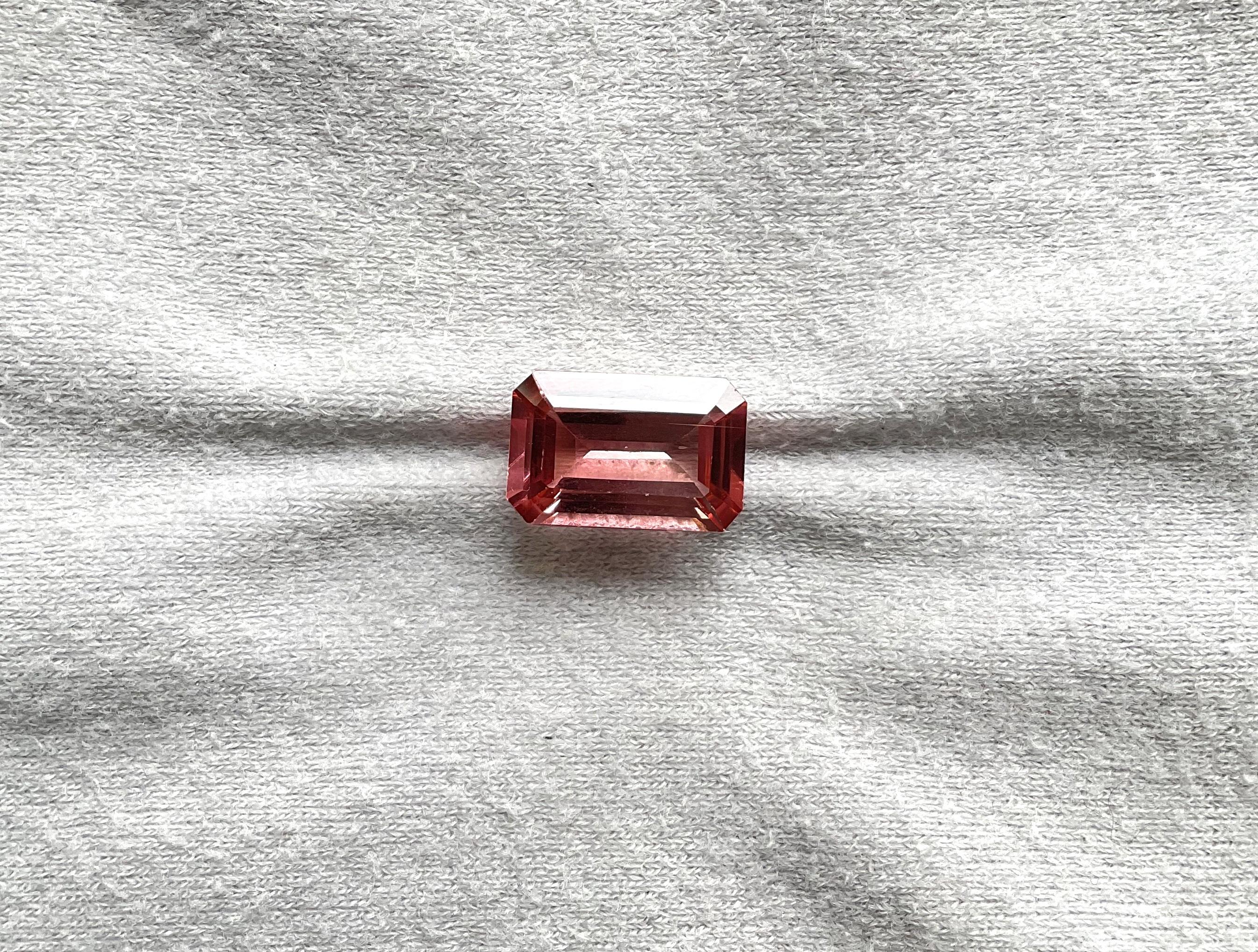 7,45 Karat Pfirsichrosa Turmalin Achteck Facettierter geschliffener Stein Top Qualität Natürlich (Art déco) im Angebot