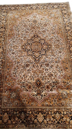 746 - Beautiful Vintage Qom Silk Rug
