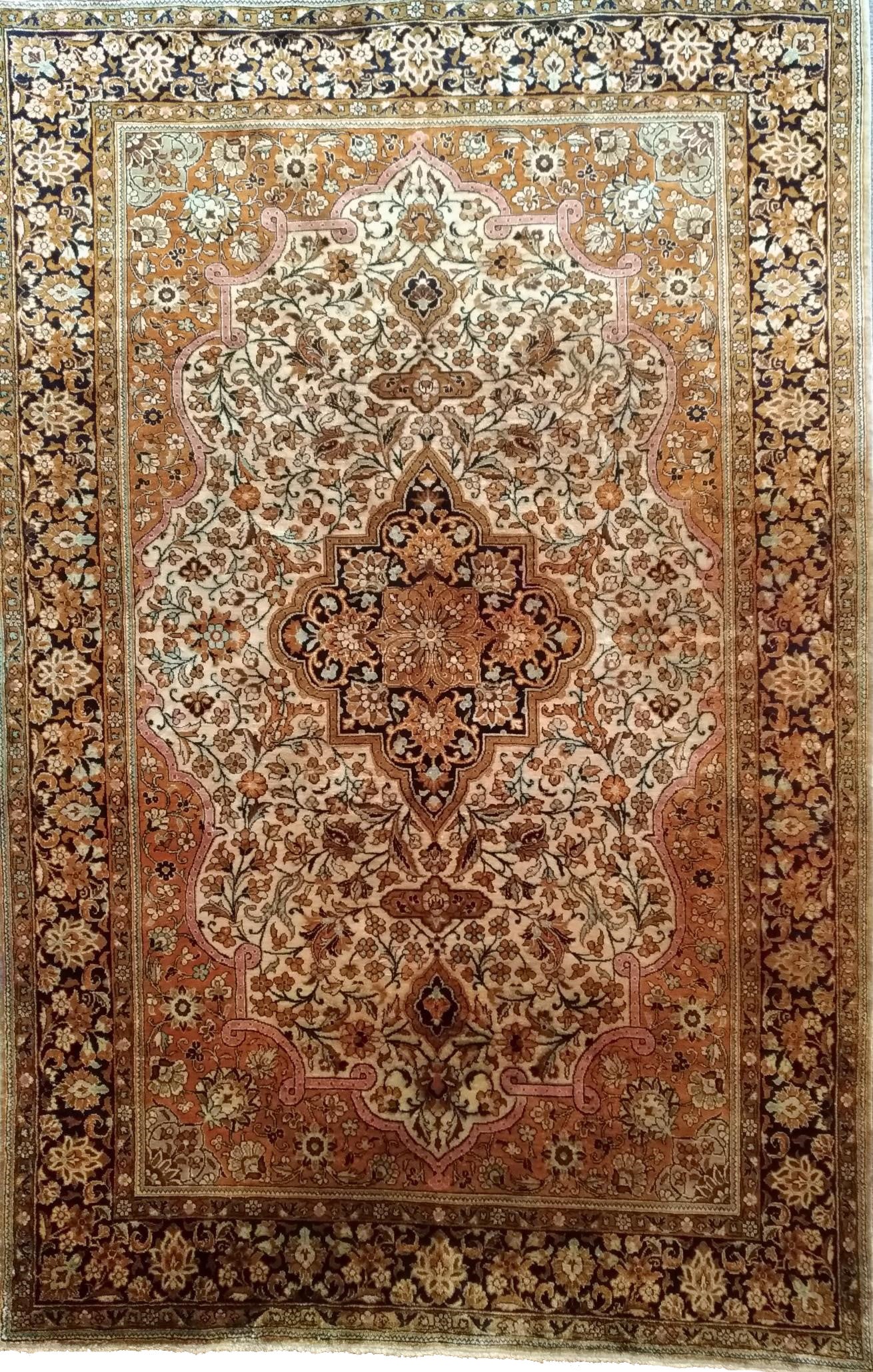 746 - Schöner Vintage Qom Seidenteppich