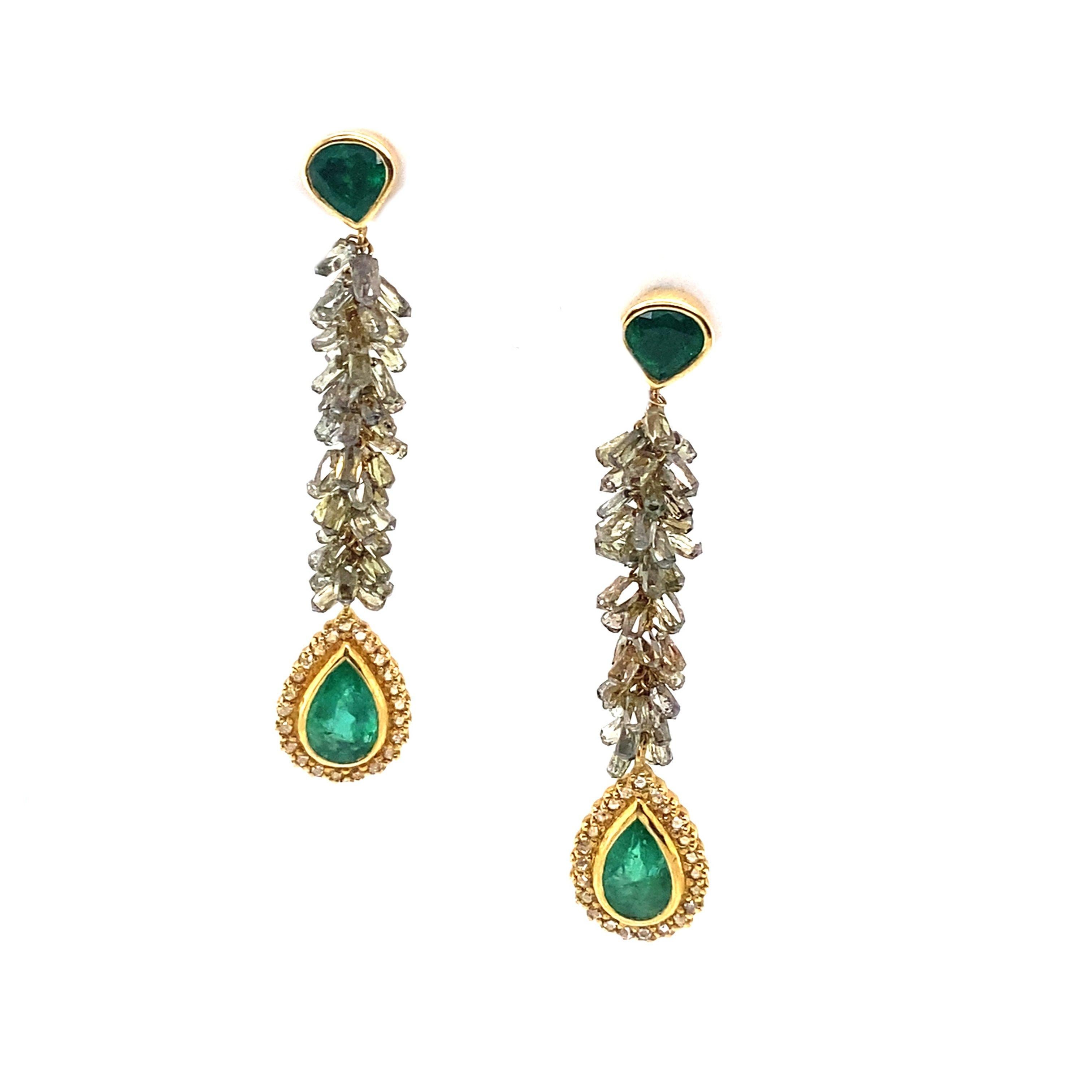 Modern 7.46 Carat Pear Shaped Emeralds Dangle Earrings with Diamonds For Sale