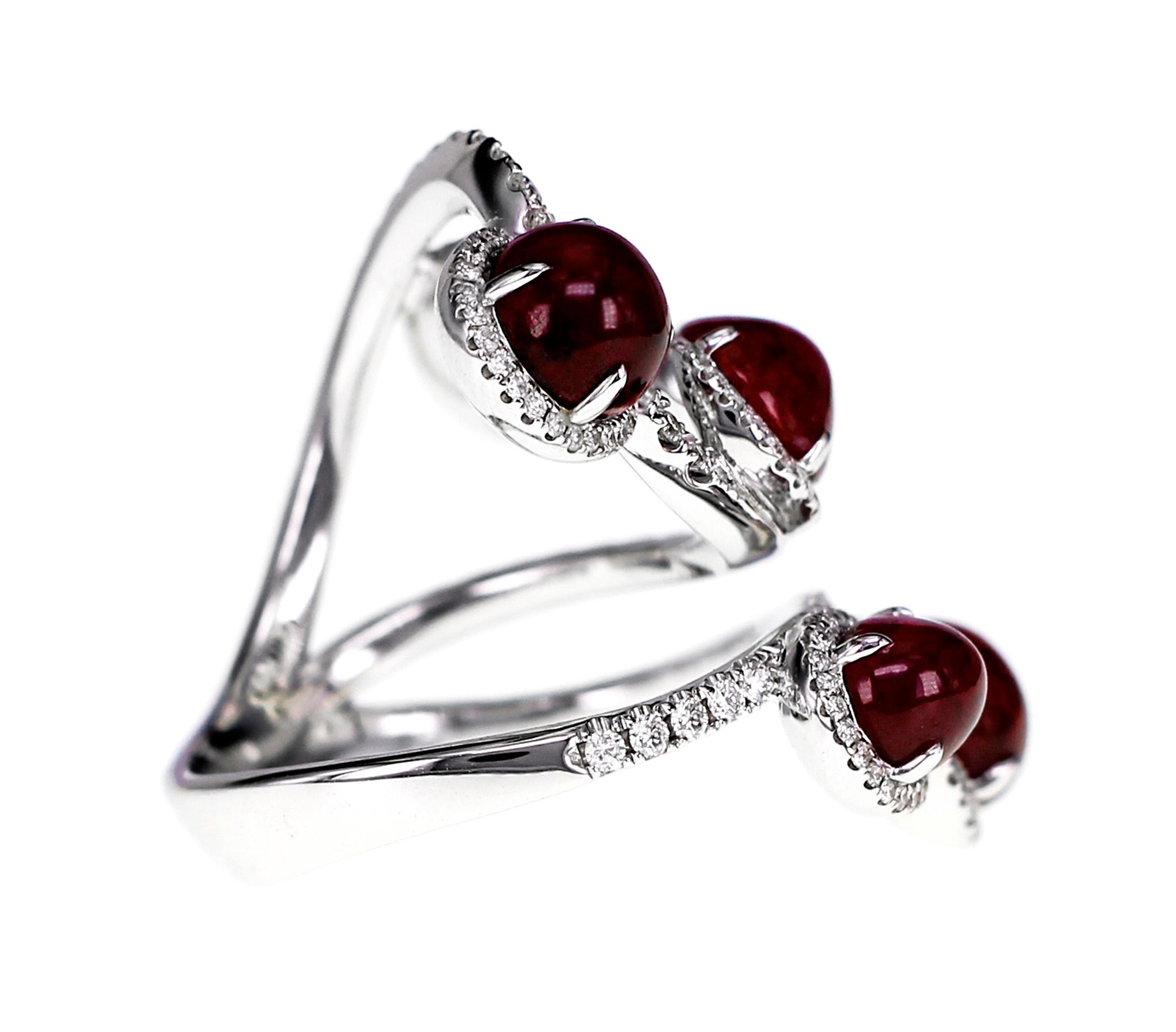 Anglo-indien Bague en rubis et diamants de 7,46 carats en vente