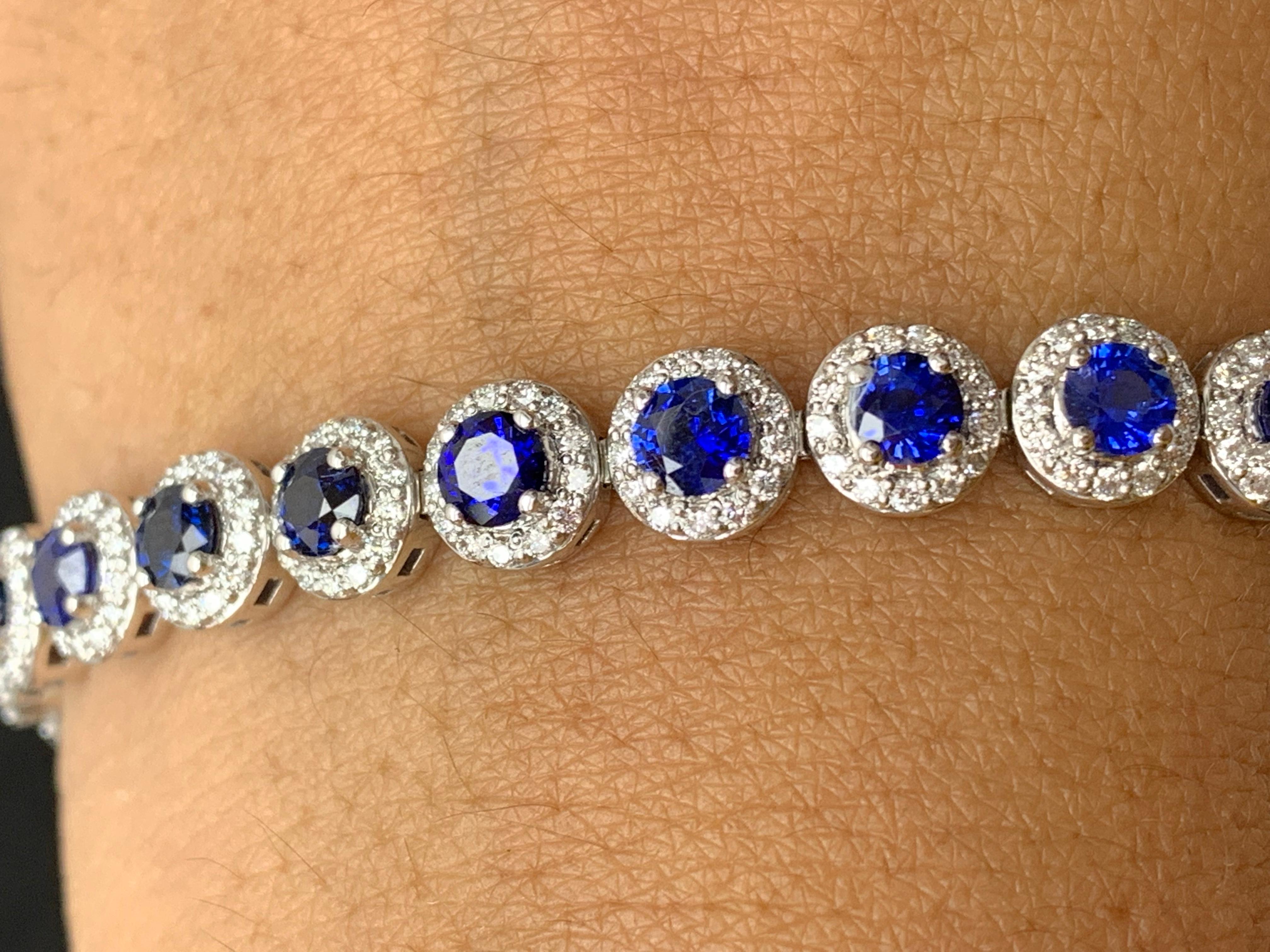 7.47 Carat Blue Sapphire and Diamond Halo Tennis Bracelet in 14k White Gold In New Condition For Sale In NEW YORK, NY