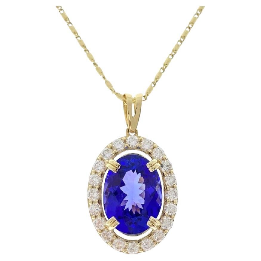 Colgante de tanzanita ovalada y diamante púrpura azulado de 7,47 quilates en oro amarillo de 14k