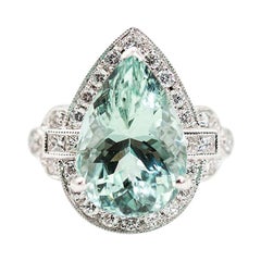 7.47 Carat Bright Blue Green Pear Cut Aquamarine and Diamond 18 Carat Gold Ring 
