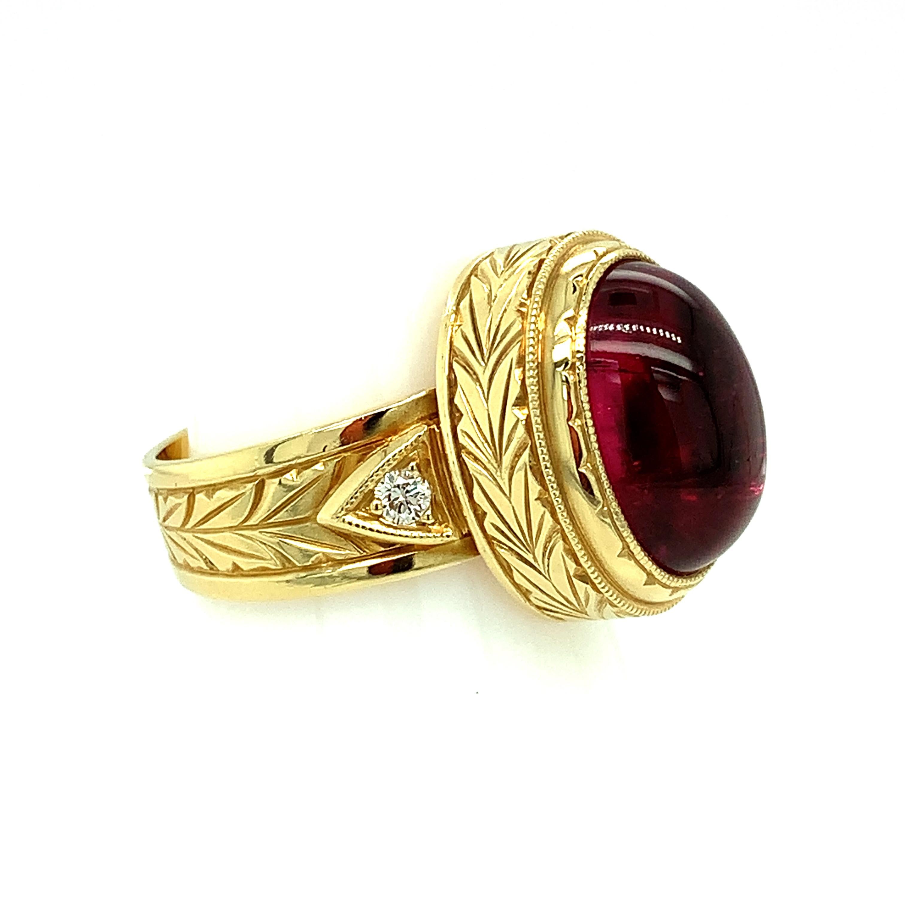 7.47 Carat Rubellite Tourmaline Cabochon and Diamond Band Ring in Yellow Gold For Sale 1