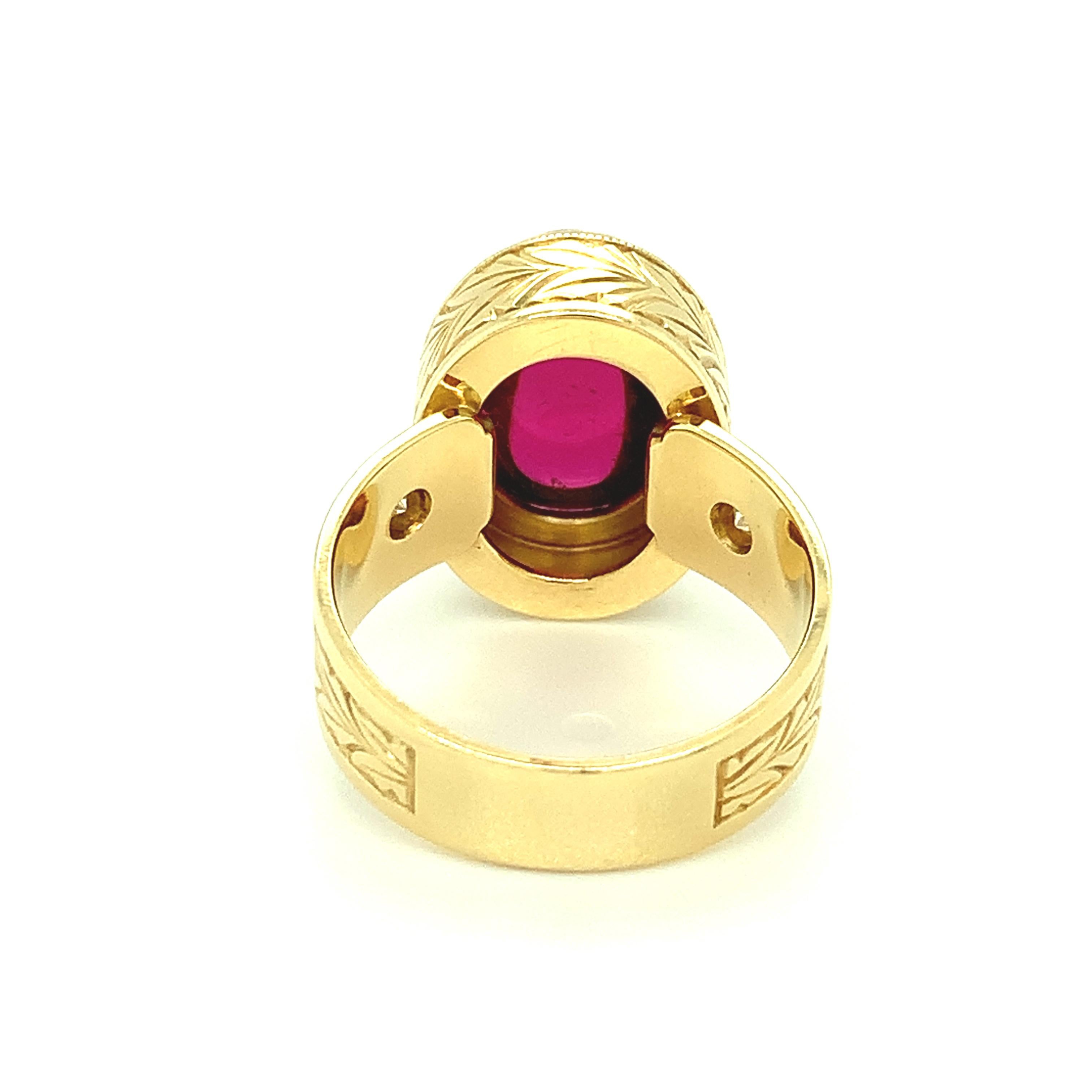 7.47 Carat Rubellite Tourmaline Cabochon and Diamond Band Ring in Yellow Gold For Sale 3