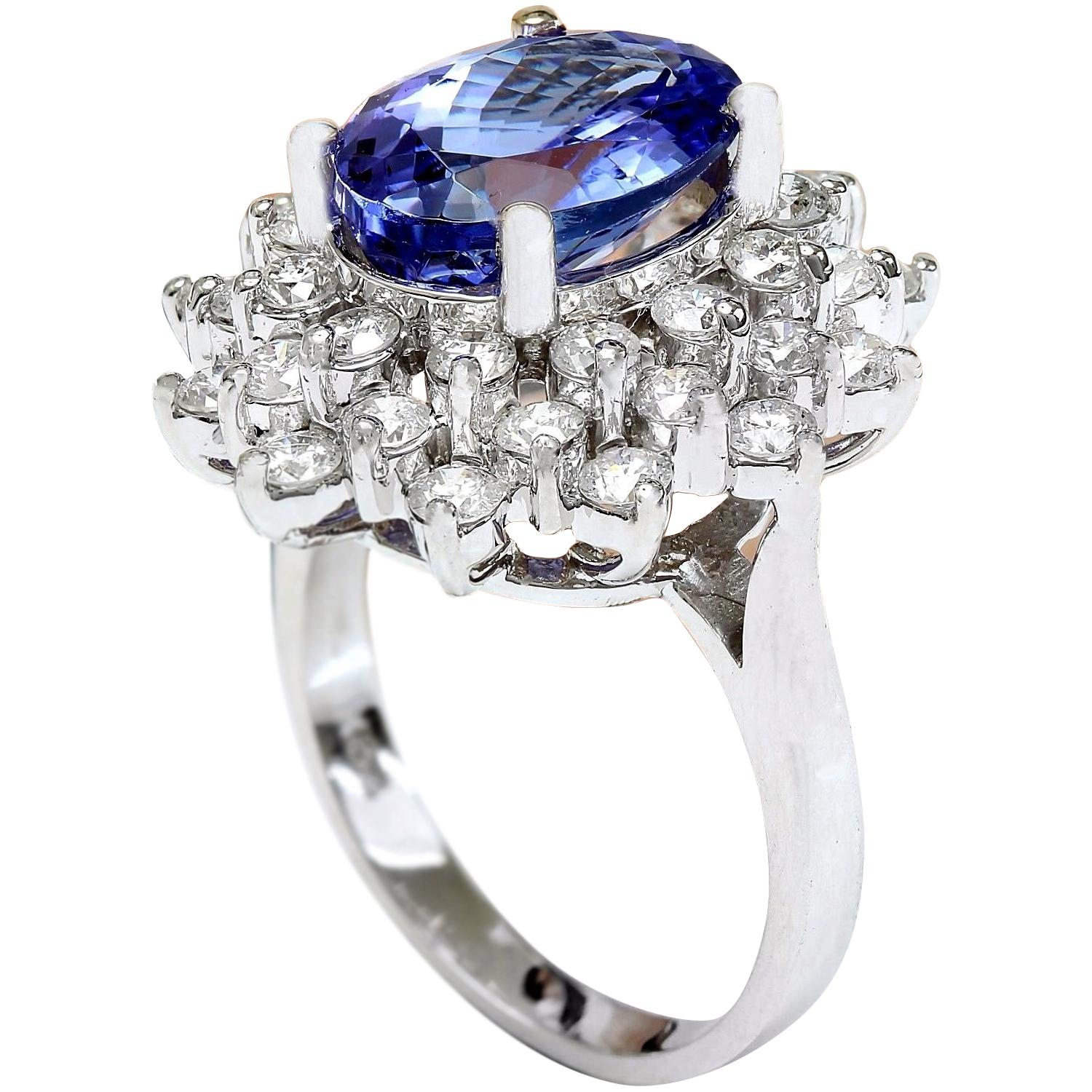 Modern Stunning Natural Tanzanite Diamond Ring 14 Karat Solid White Gold For Sale