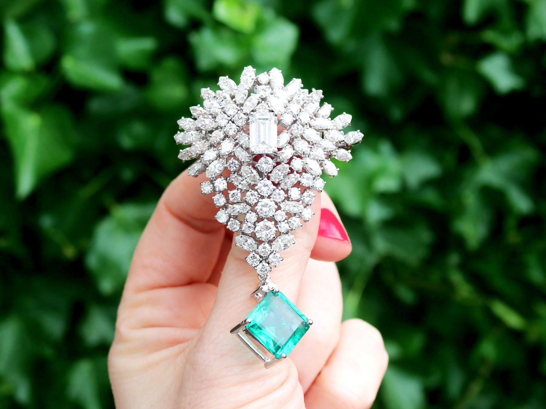 7,47 Karat sambischer Smaragd und 14,50 Karat Diamant-Brosche / Anhänger für Damen oder Herren im Angebot