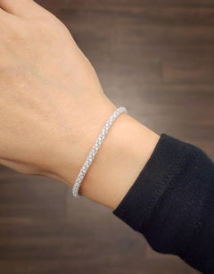 Bracciale con diamanti da 7,47 carati, lungo 7 pollici e incastonato in oro bianco 14k