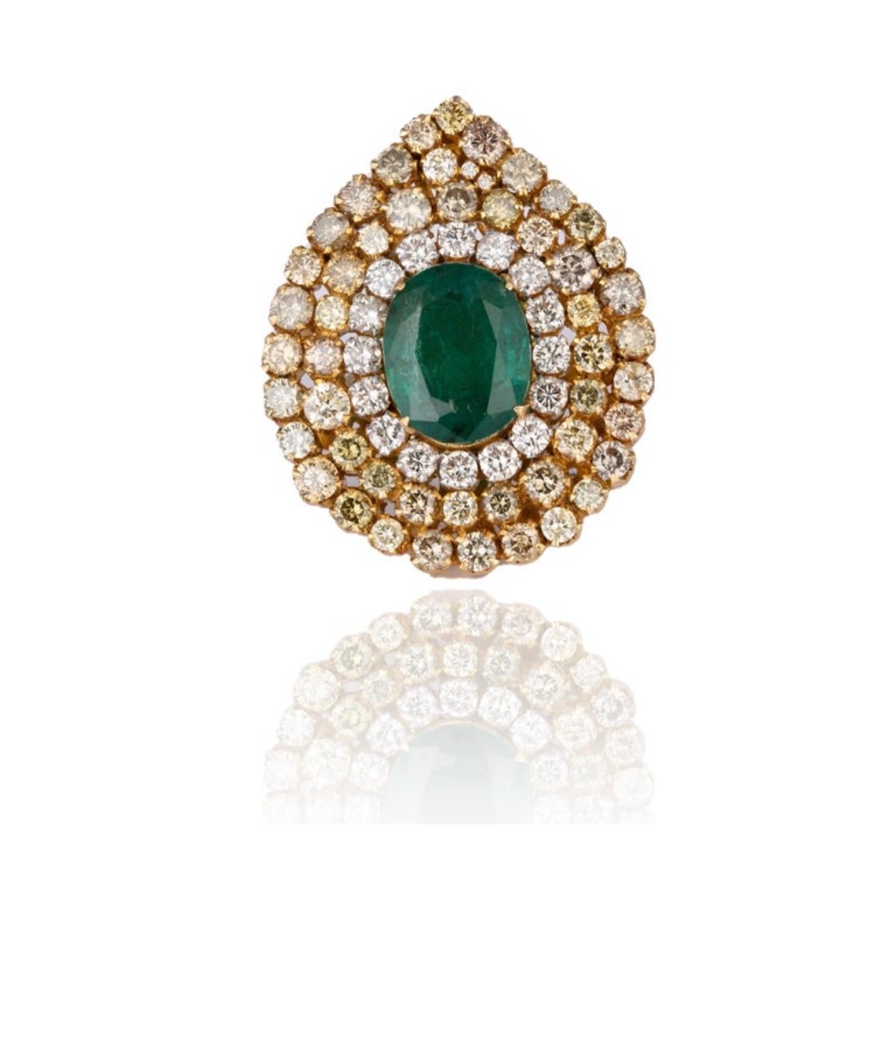 7.47 Natural Zambian Emerald & 5.64 Cts Diamond 18 Karat Yellow Gold Ring Size 6 For Sale 6