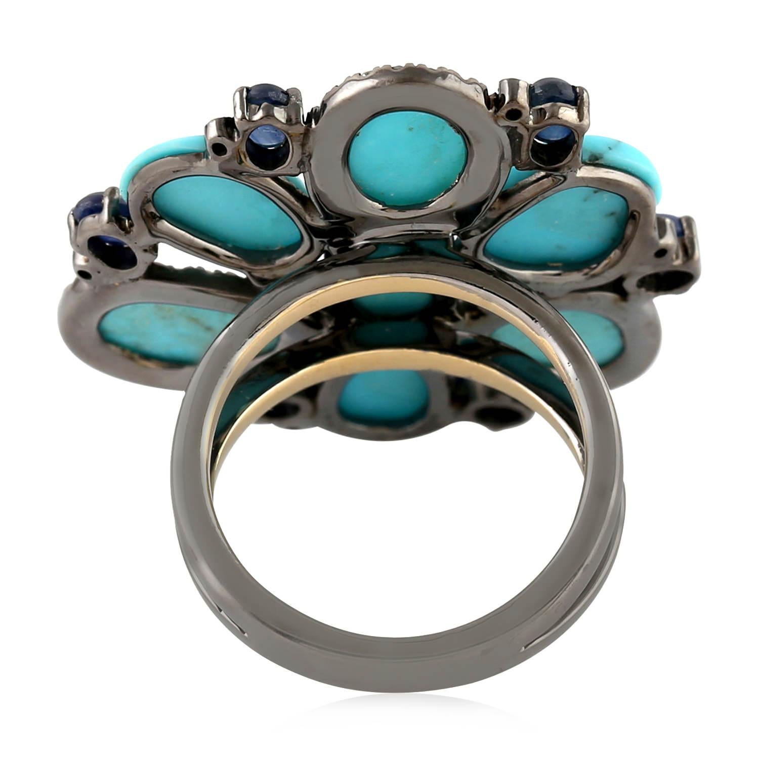 Mixed Cut 7.48ct Oval Shaped Turquoise Ring With Blue Sapphire & Diamonds In 18k Gold  For Sale