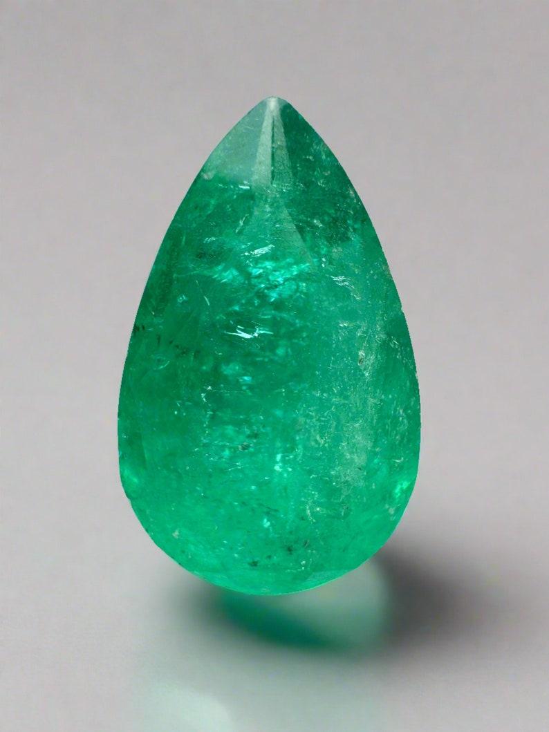 7,49 Quilates 18x11 Esmeralda Verde Colombiana - Gema Natal de Mayo talla pera