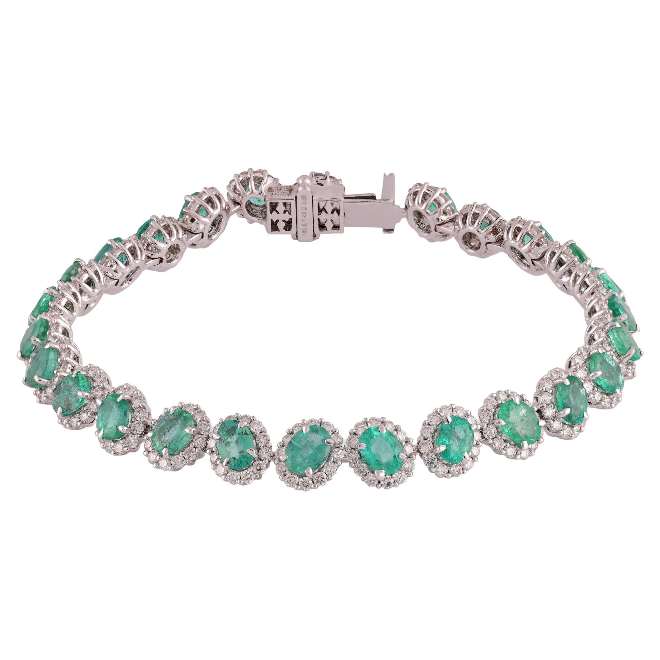 7.49 Carat  Clear Emerald  and Diamond Bracelet in 18k White Gold For Sale