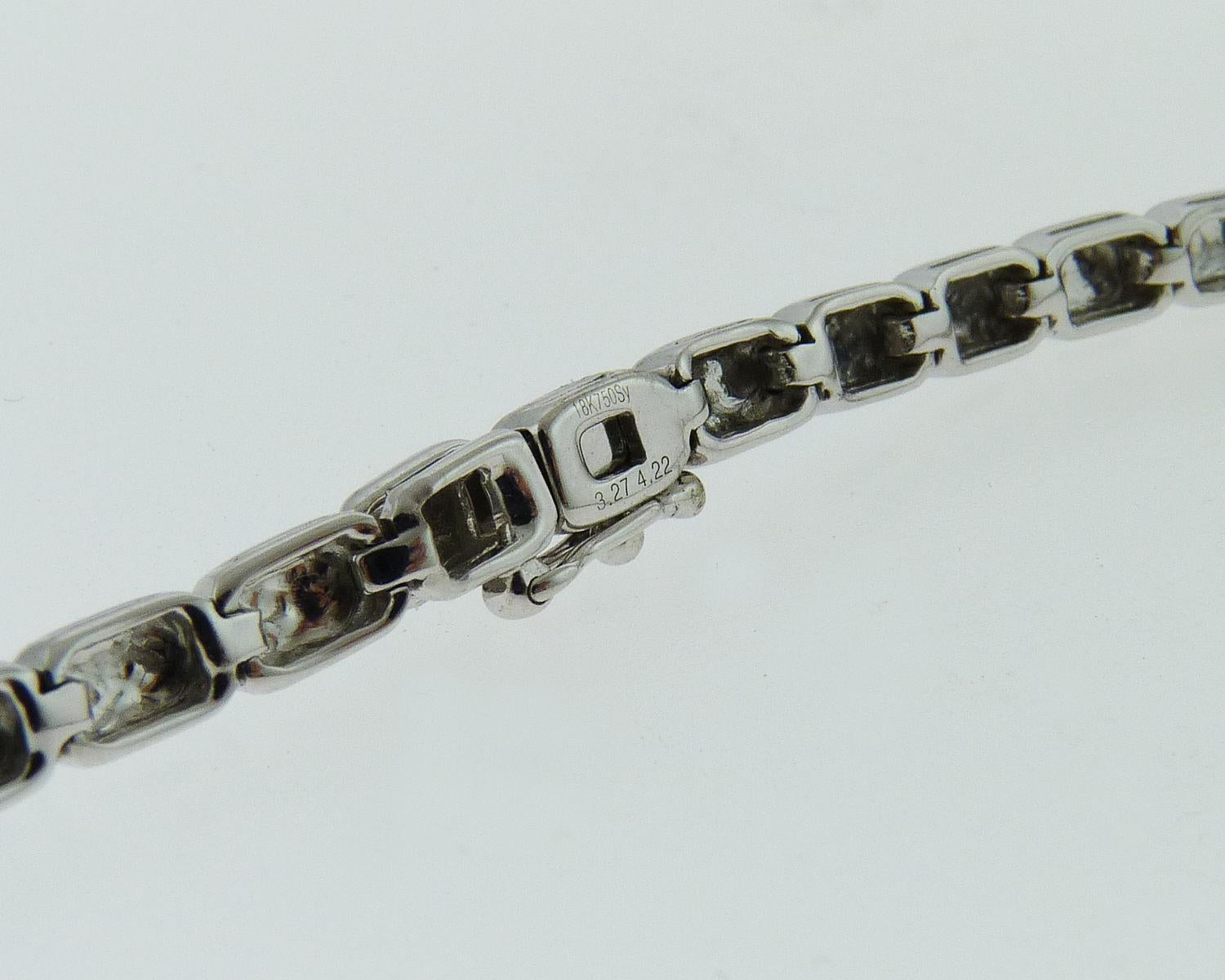 Spectra Fine Jewelry Invisibly-set Diamond Necklace In New Condition For Sale In New York, NY