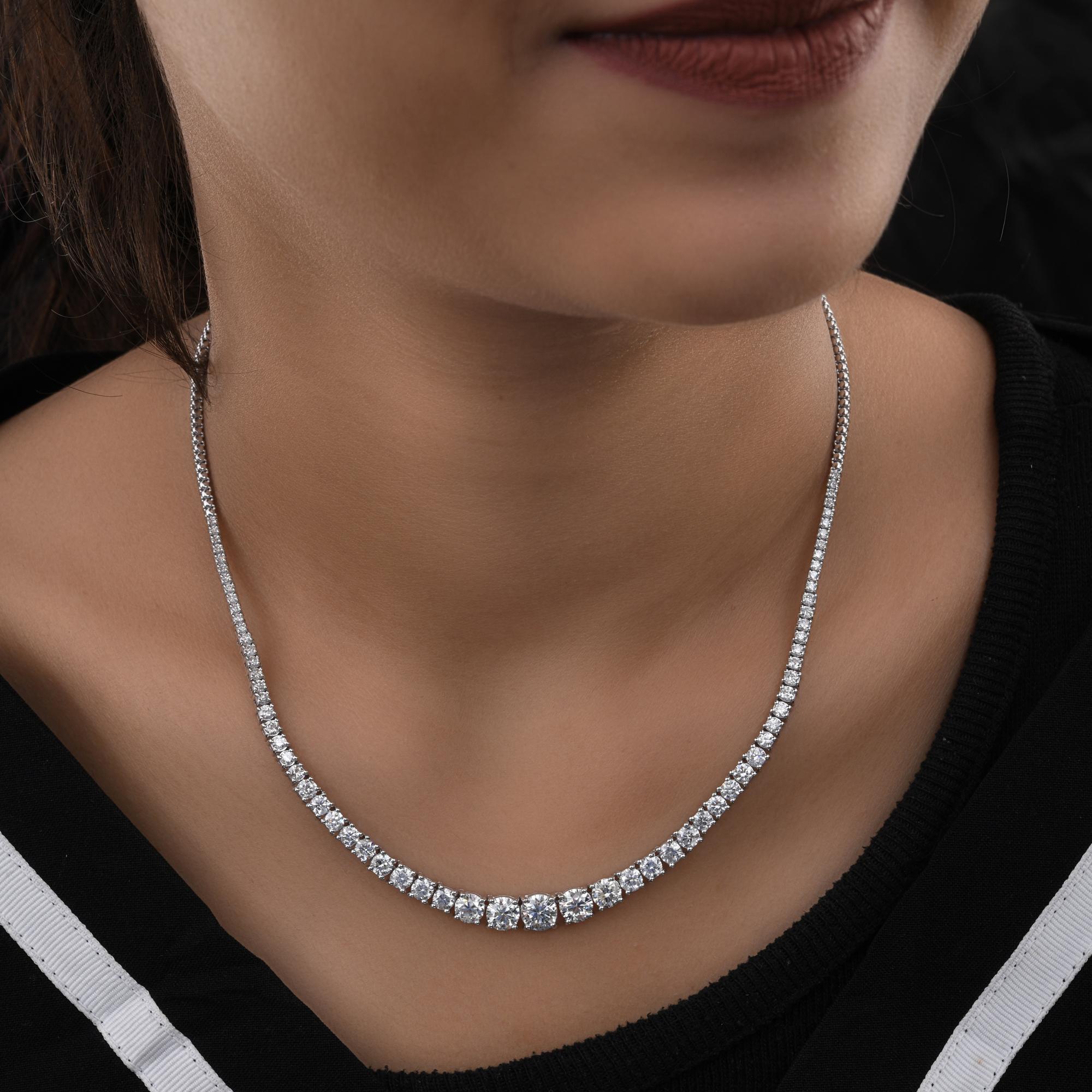 Modern 7.49 Carat SI/H Round Brilliant Cut Graduated Diamond Necklace 18k White Gold For Sale