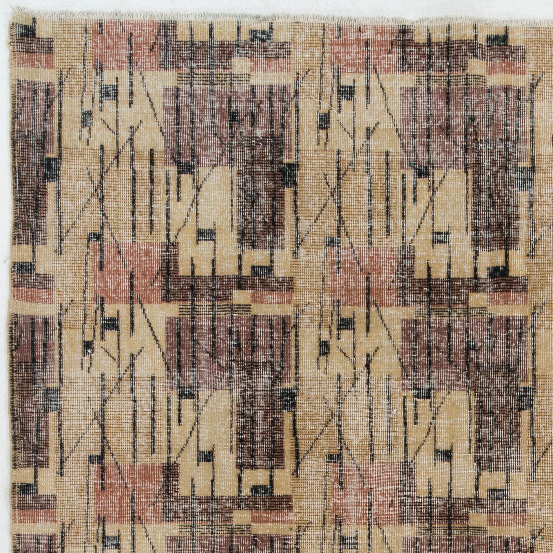 Alfombra turca Vintage de mediados de siglo diseñada por Zeki Muren Turco en venta