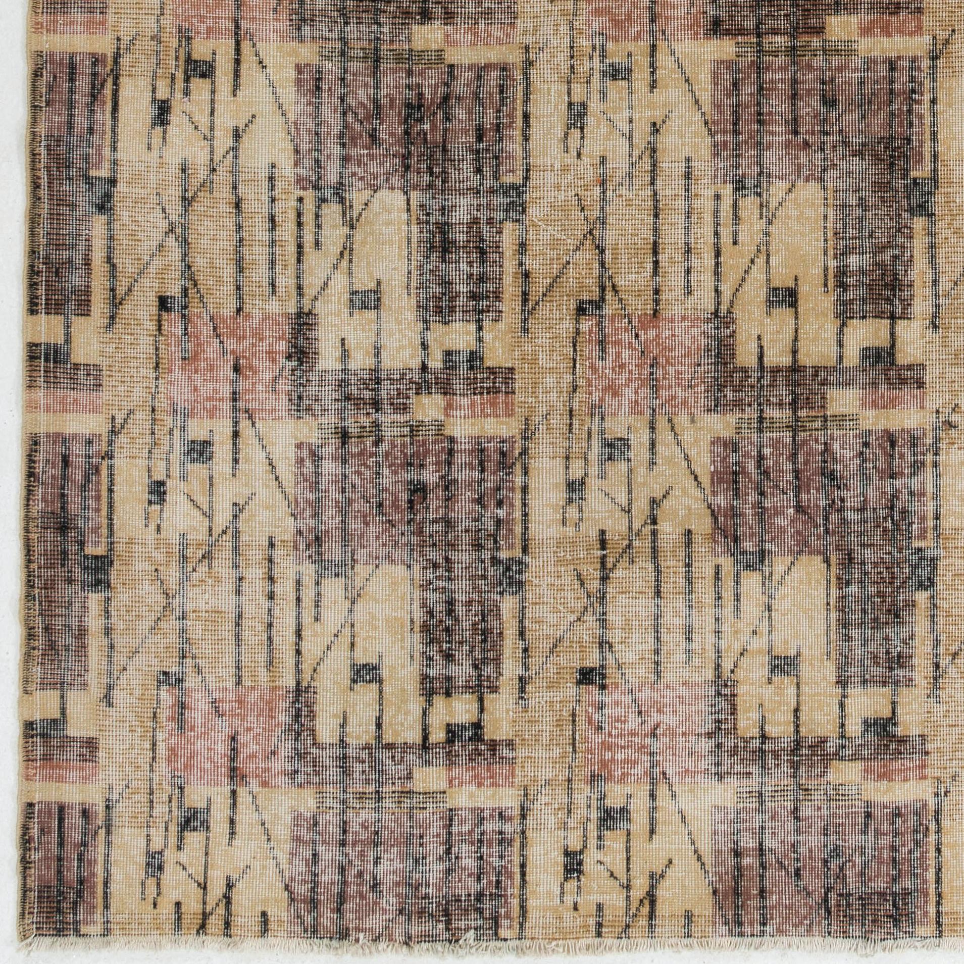 Alfombra turca Vintage de mediados de siglo diseñada por Zeki Muren Tejido a mano en venta