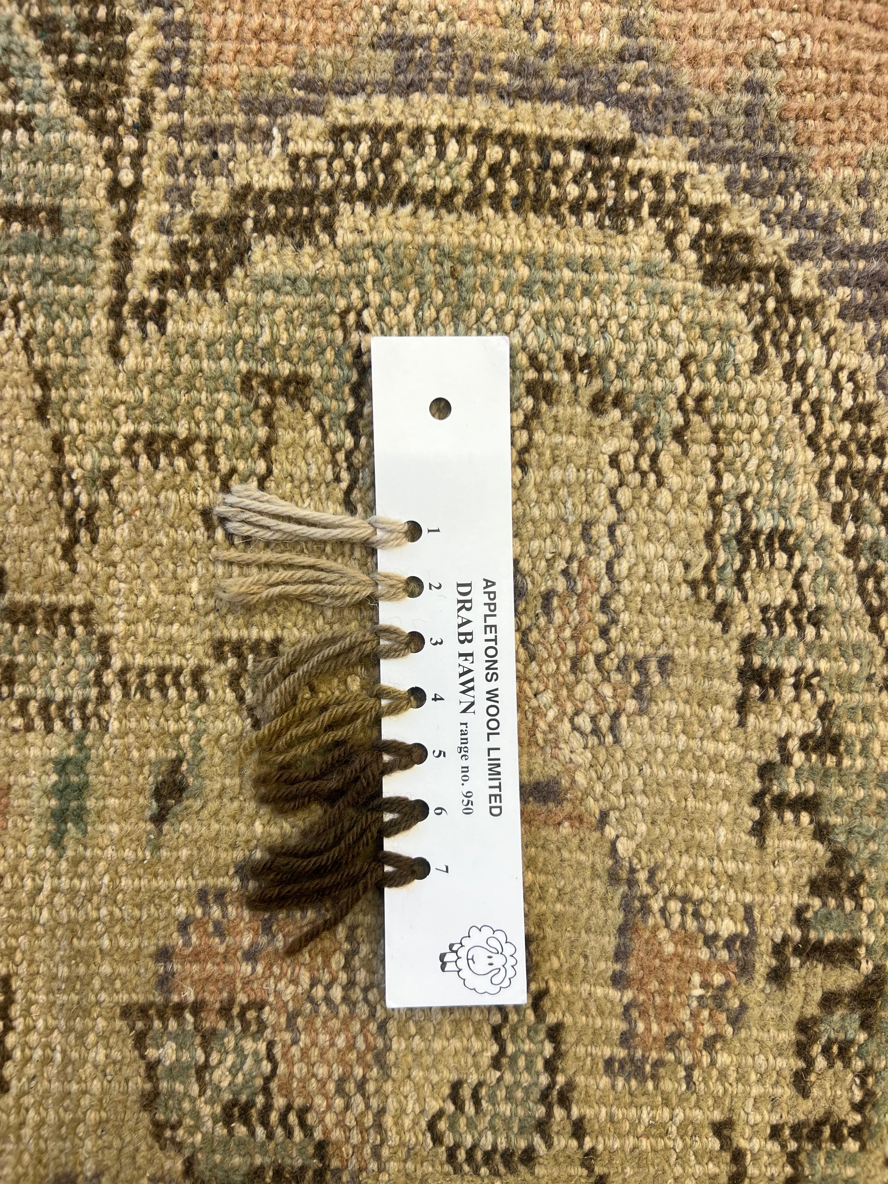 Tappeto Anatolian Oushak di metà secolo, 7.4x12 Ft, Tappeto annodato a mano in lana in vendita 11