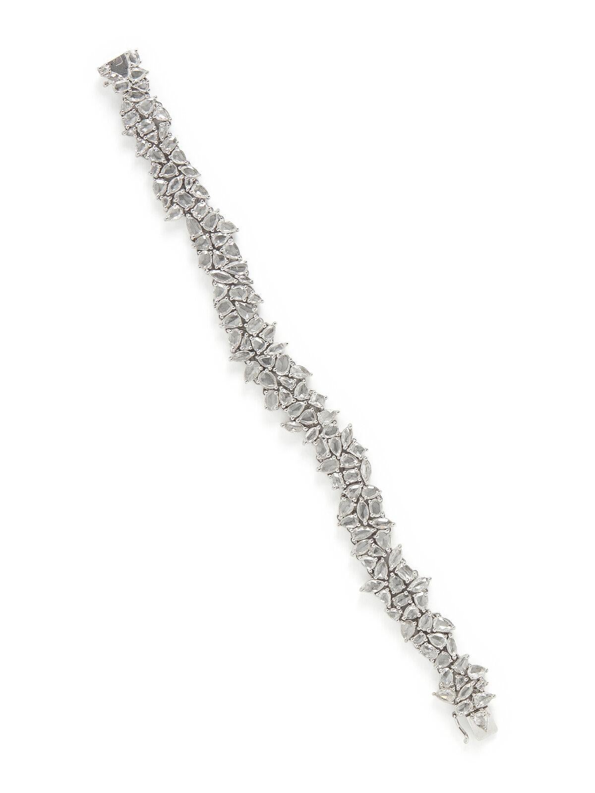 Bracelet fantaisie en or 18 carats avec magnifiques diamants taille rose de 10 carats, 75 000 $ Bon état - En vente à New York, NY