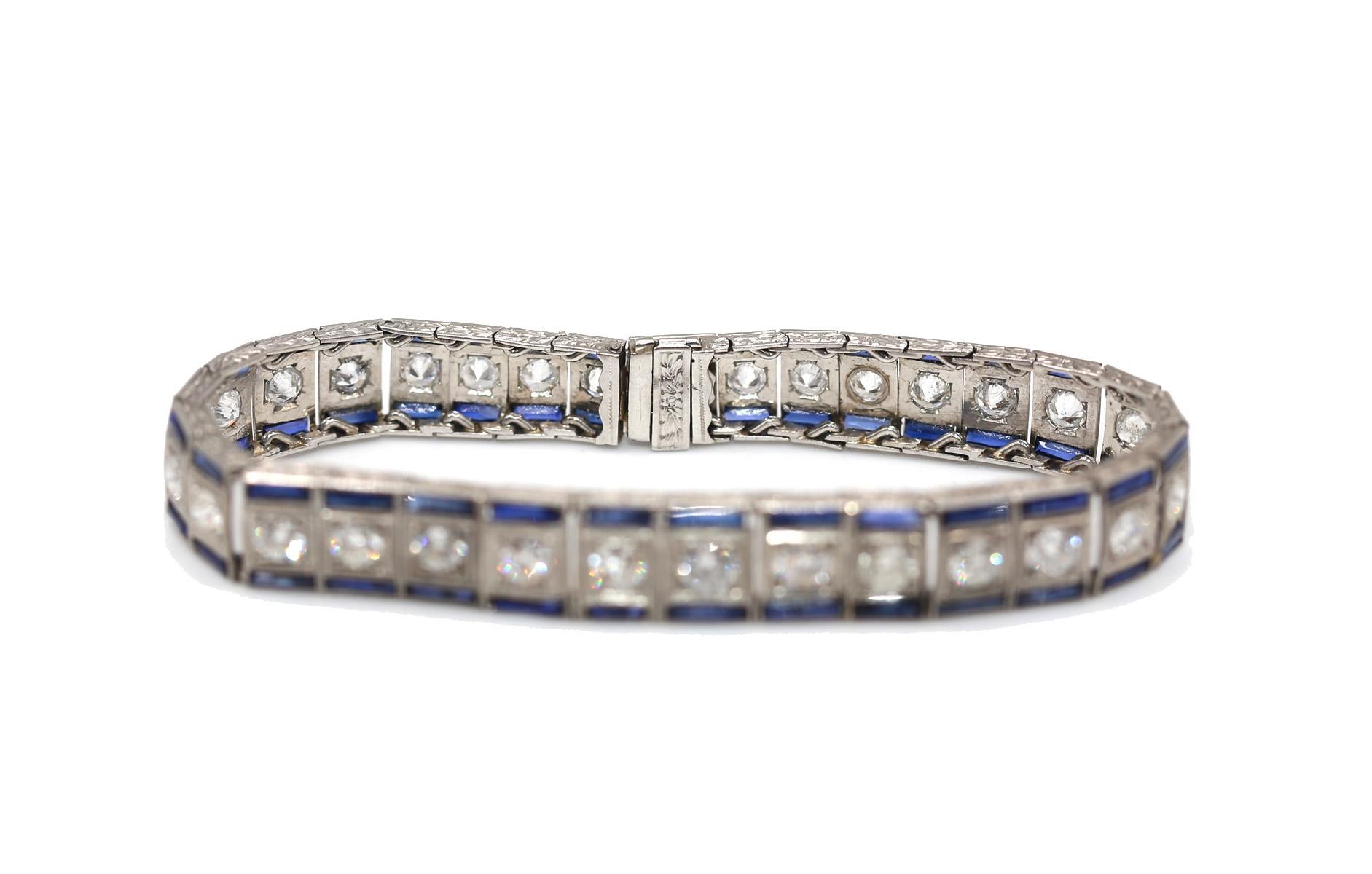 7.5 C Diamonds Sapphires Platinum Tennis Bracelet, 1920 For Sale 4